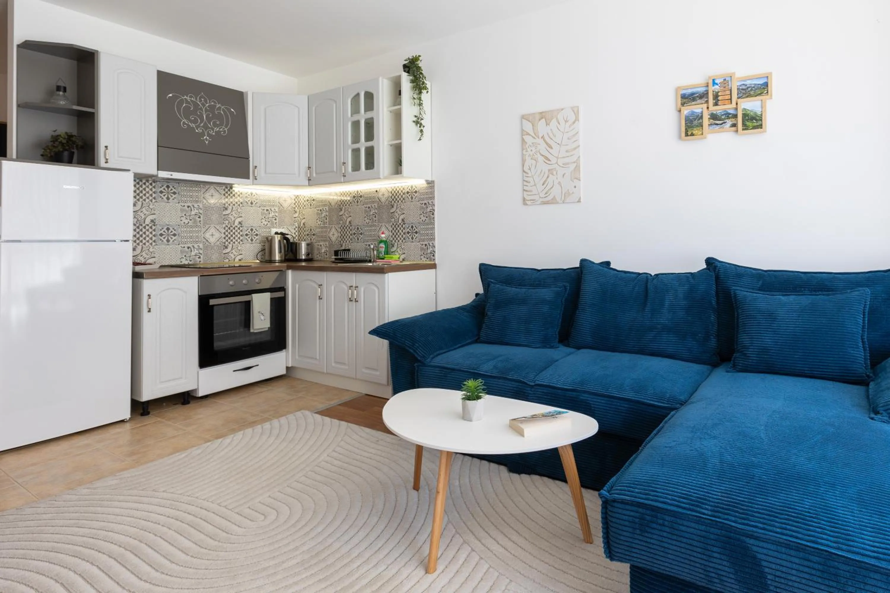 Pirin Sense Apartment Complex