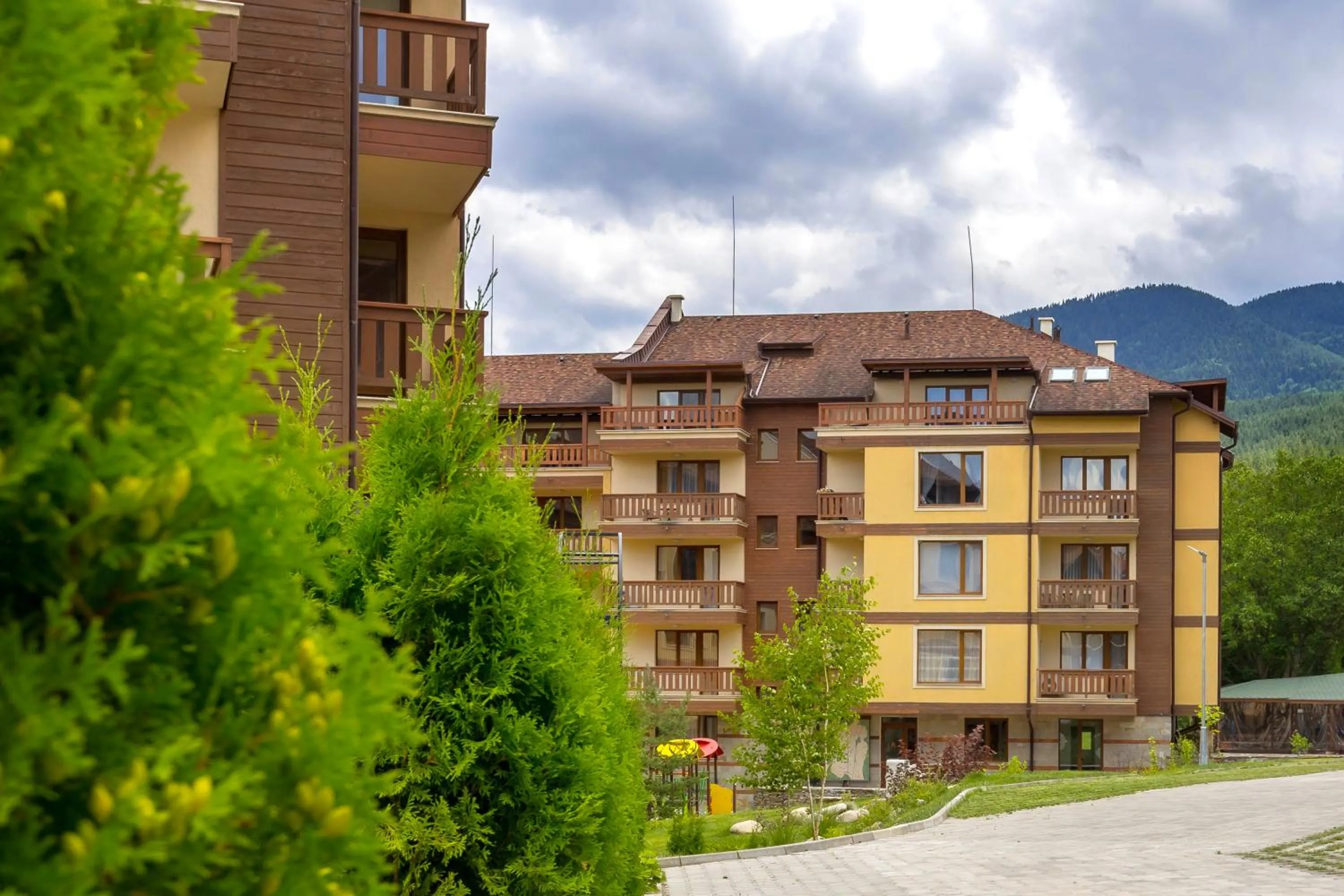Spring in Pirin Sense Apartment Complex