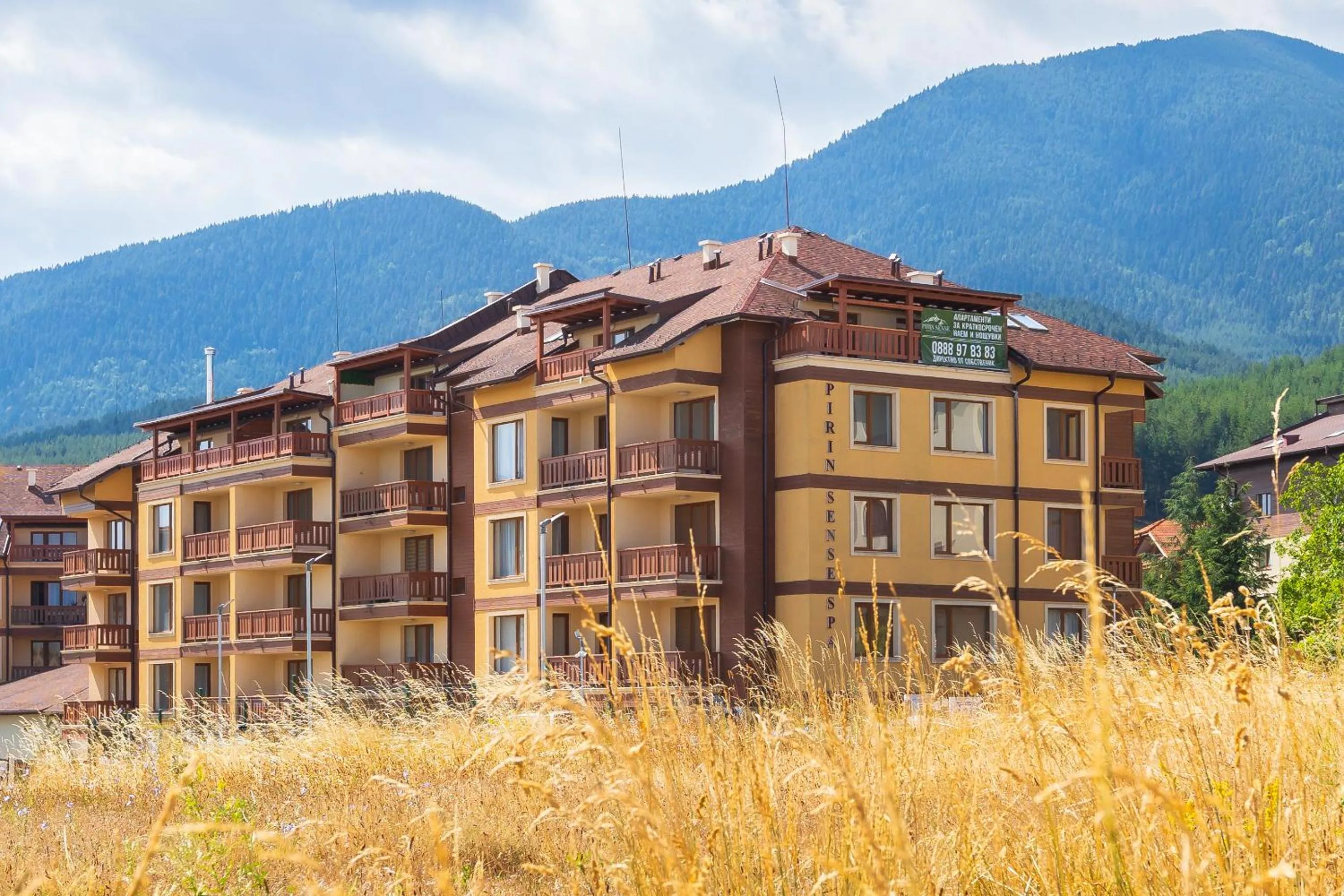 Property building in Pirin Sense Apartment Complex