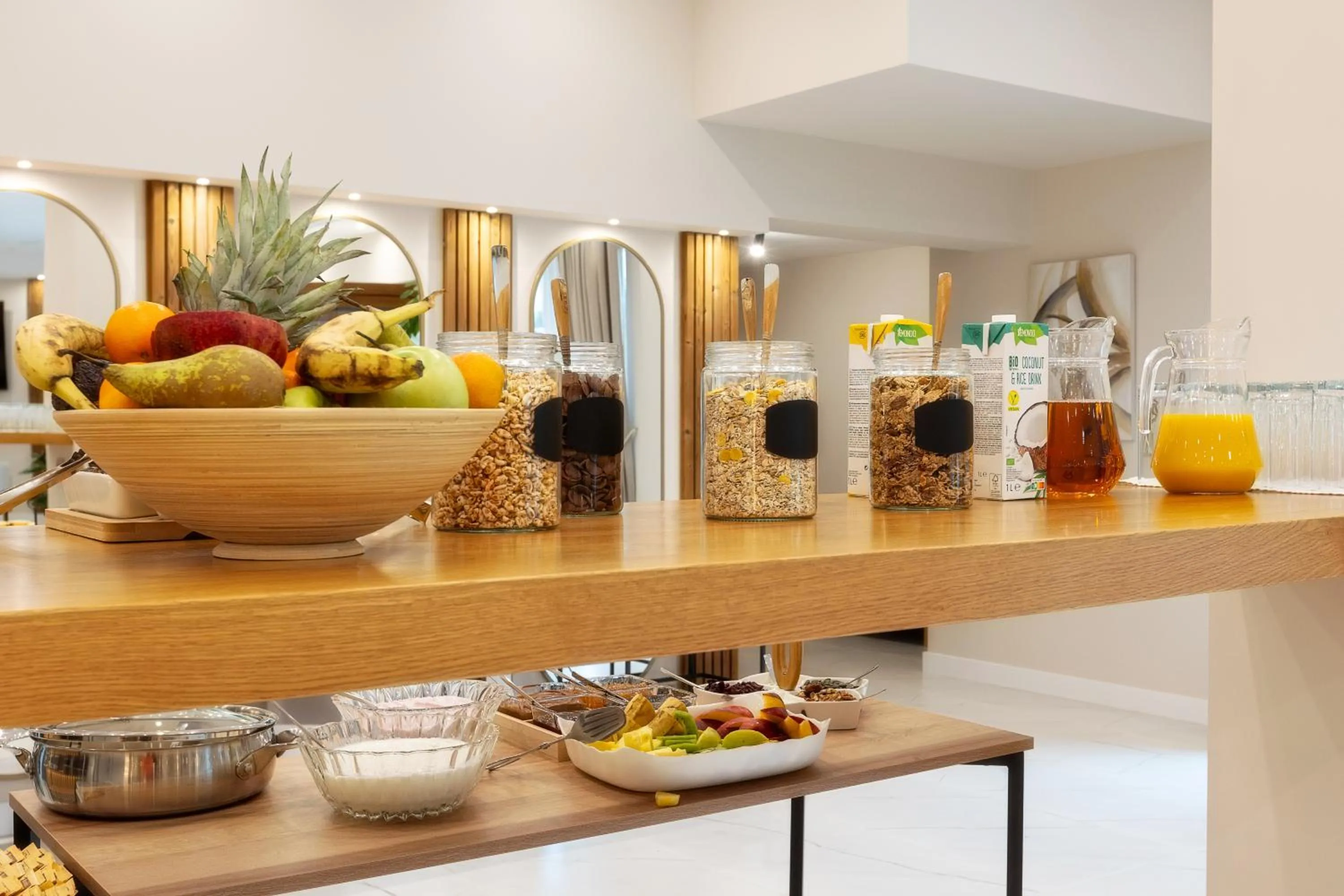 Food and drinks in Pirin Sense Apartment Complex