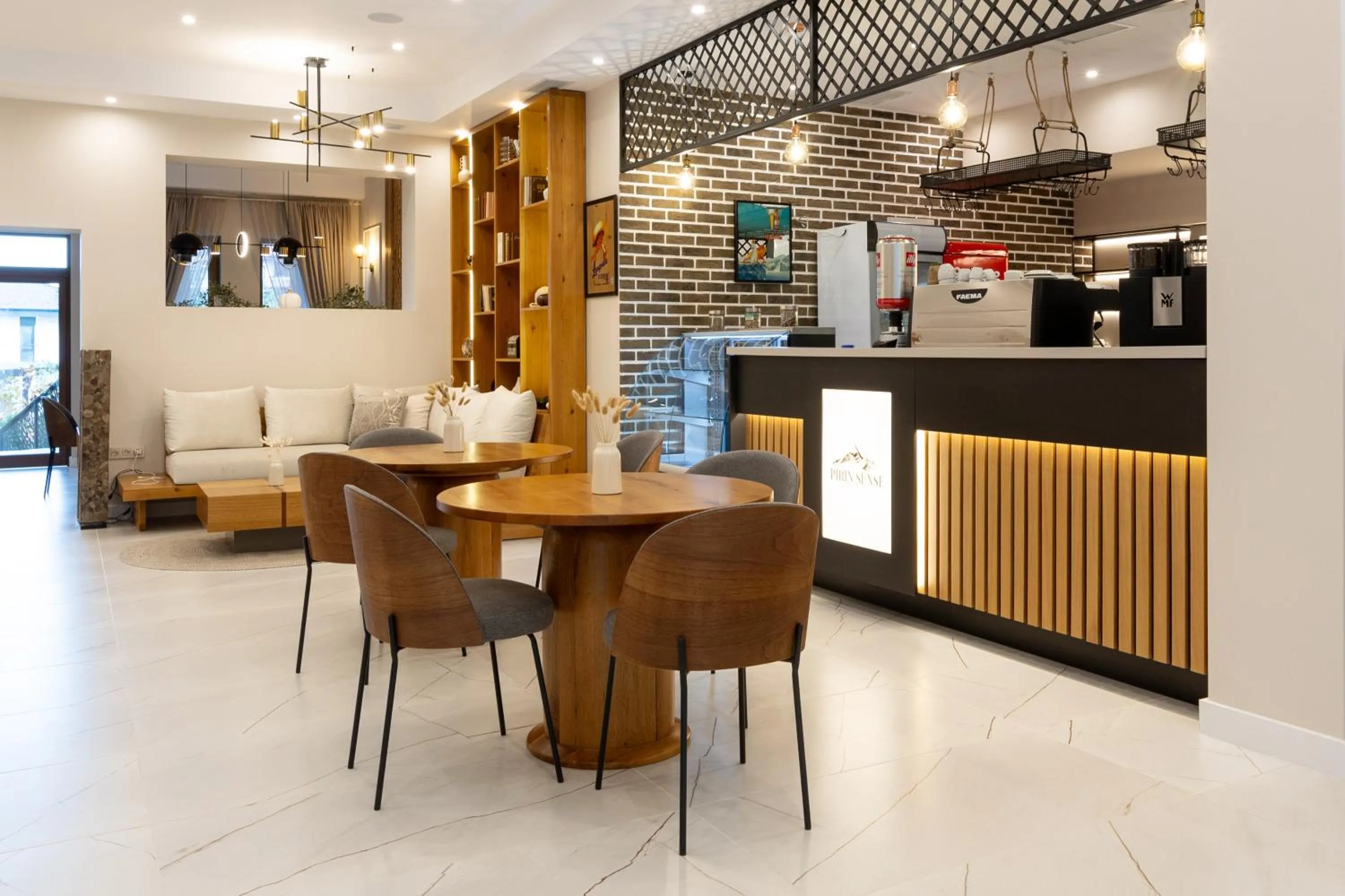 Lobby or reception in Pirin Sense Apartment Complex