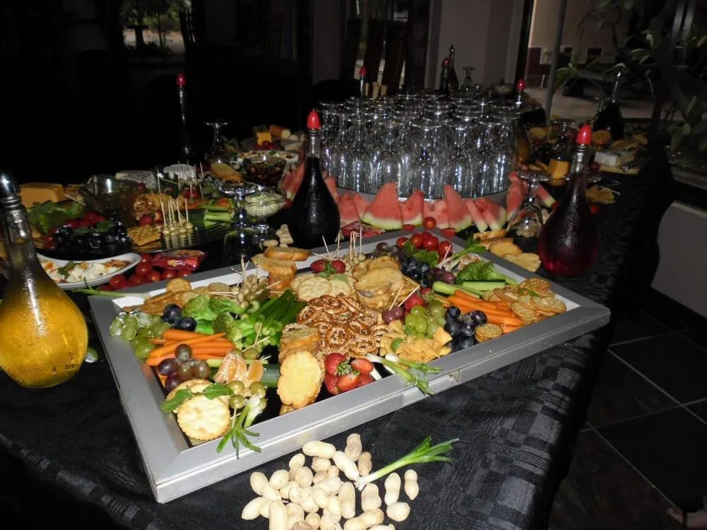 Property building in Woodpecker Inn