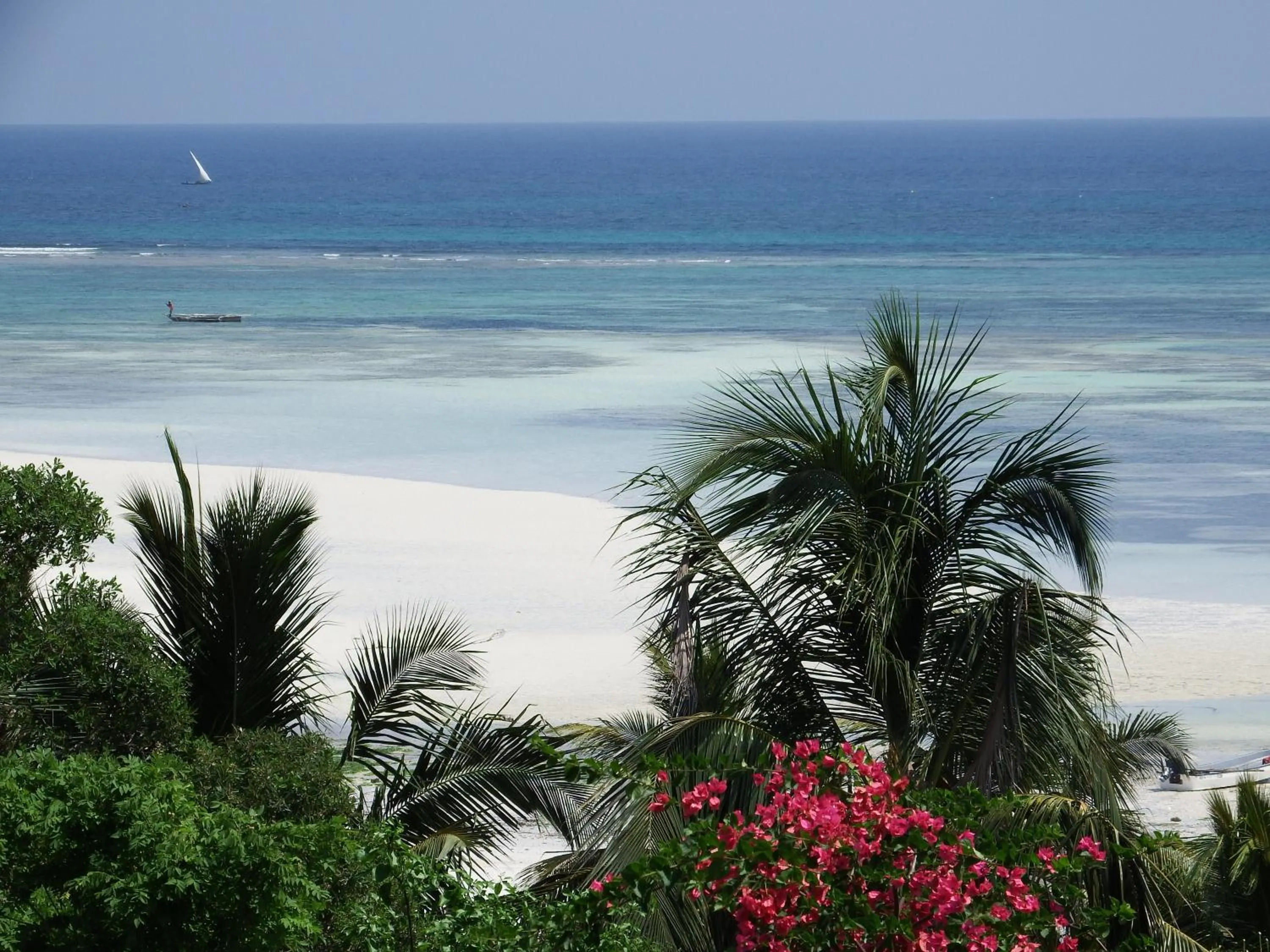 Beach in Zan View Hotel