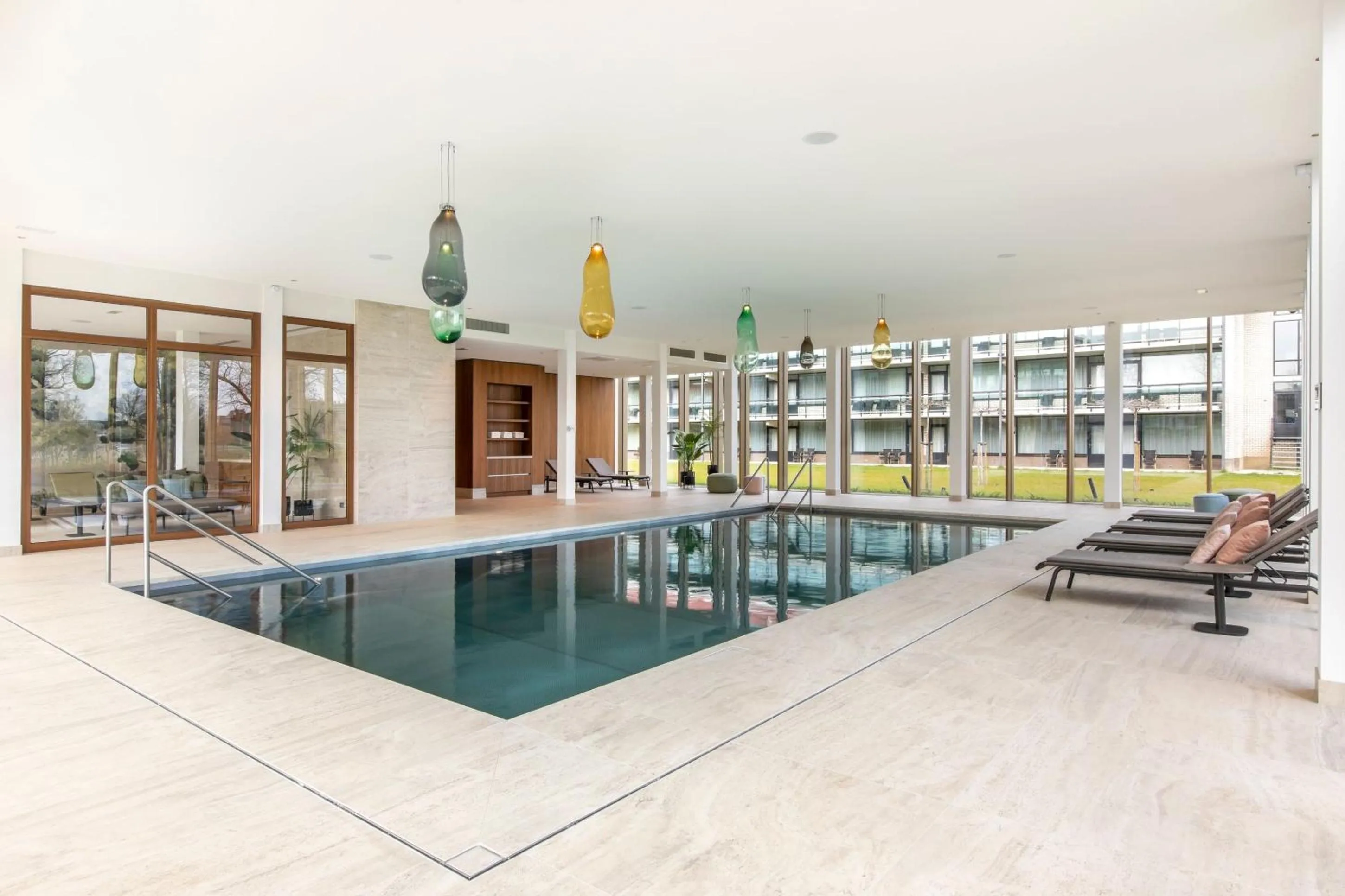 Swimming pool in Van der Valk Hotel Hengelo