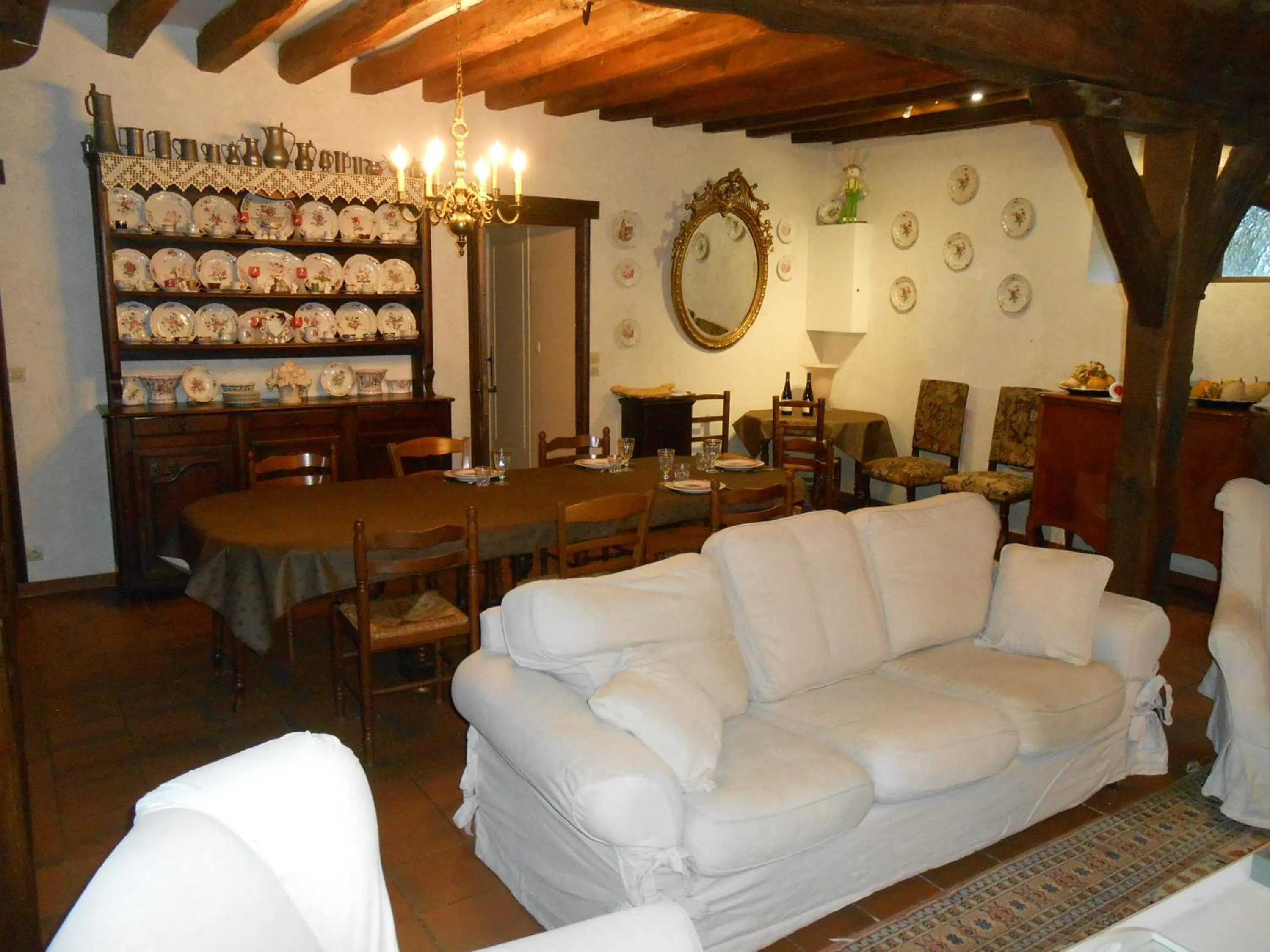 Decorative detail in B&B La Ferme des Bordes