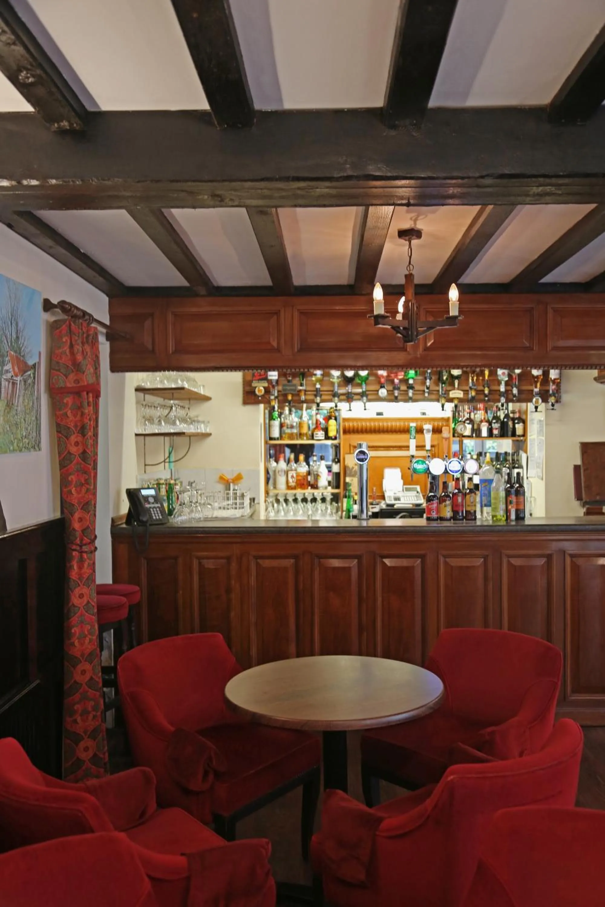 Lounge or bar in The Brickwall Hotel