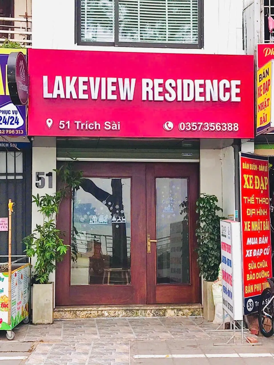Property building in Lakeview Residence Hotel