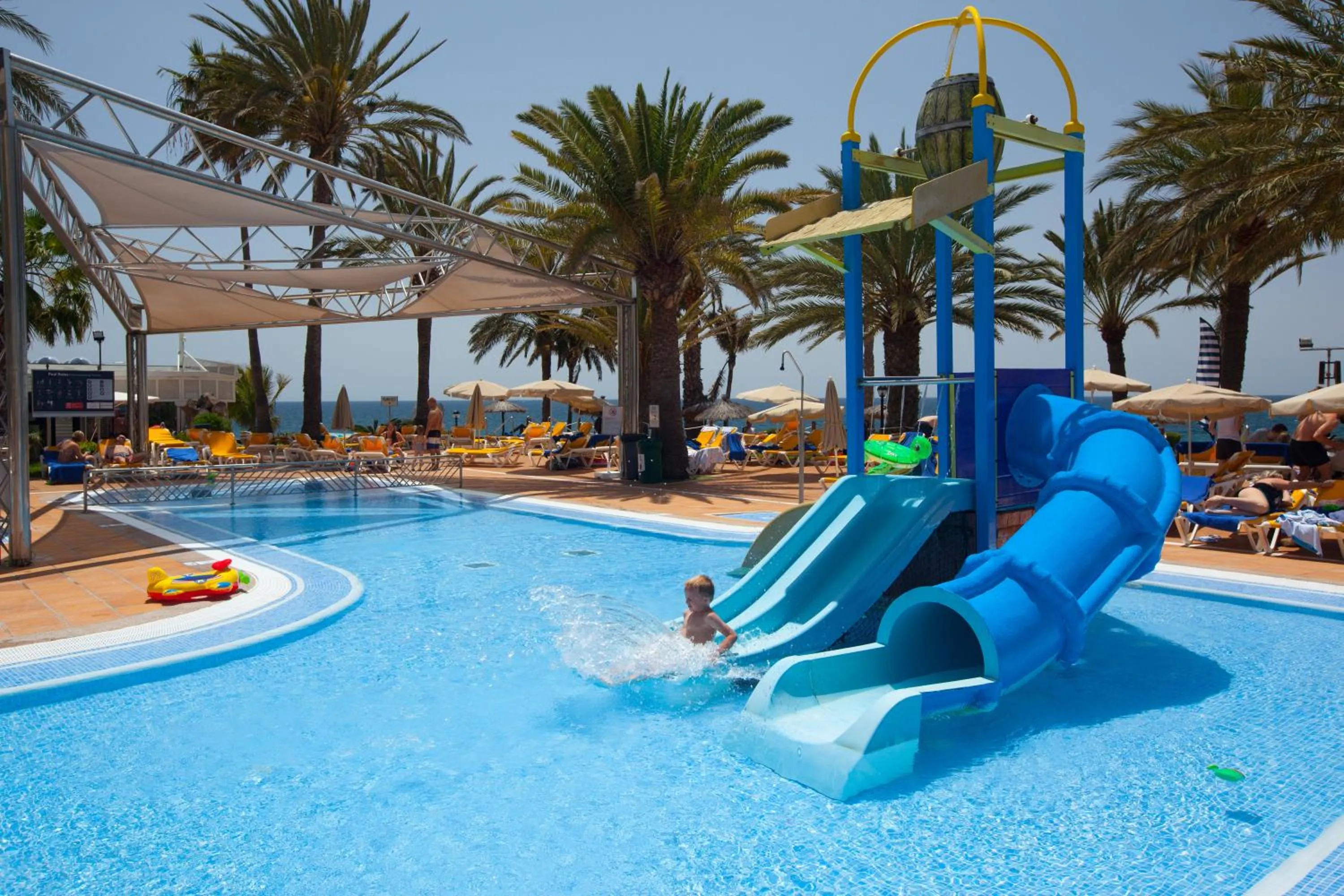 Swimming pool in Grupotel Las Pitas