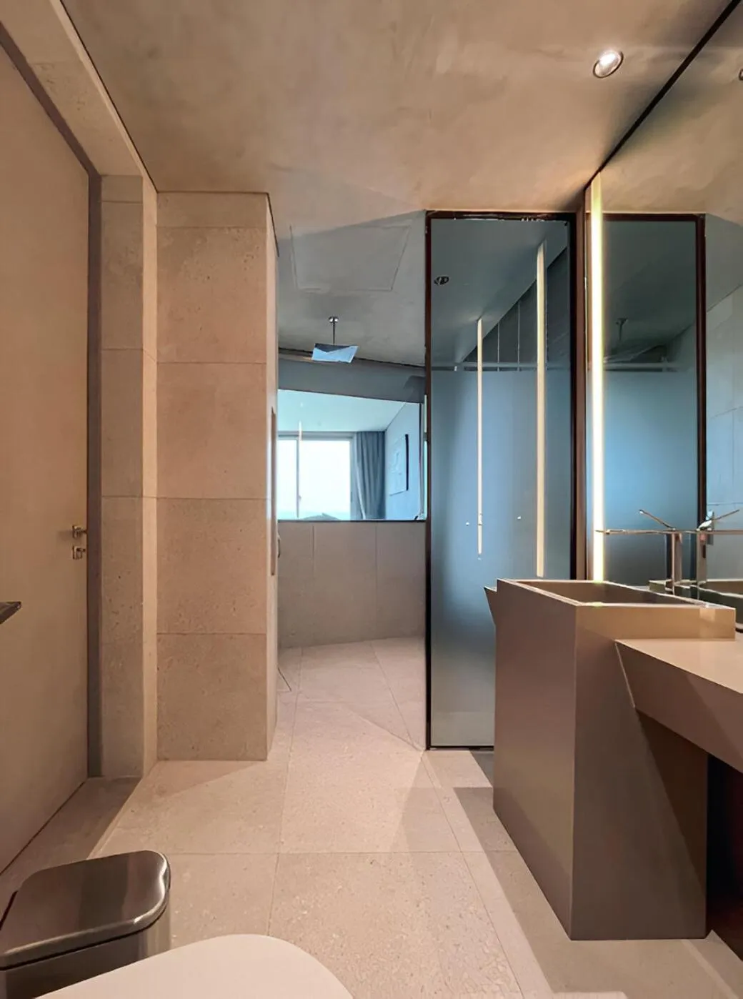 Bathroom in M Hotel Danang