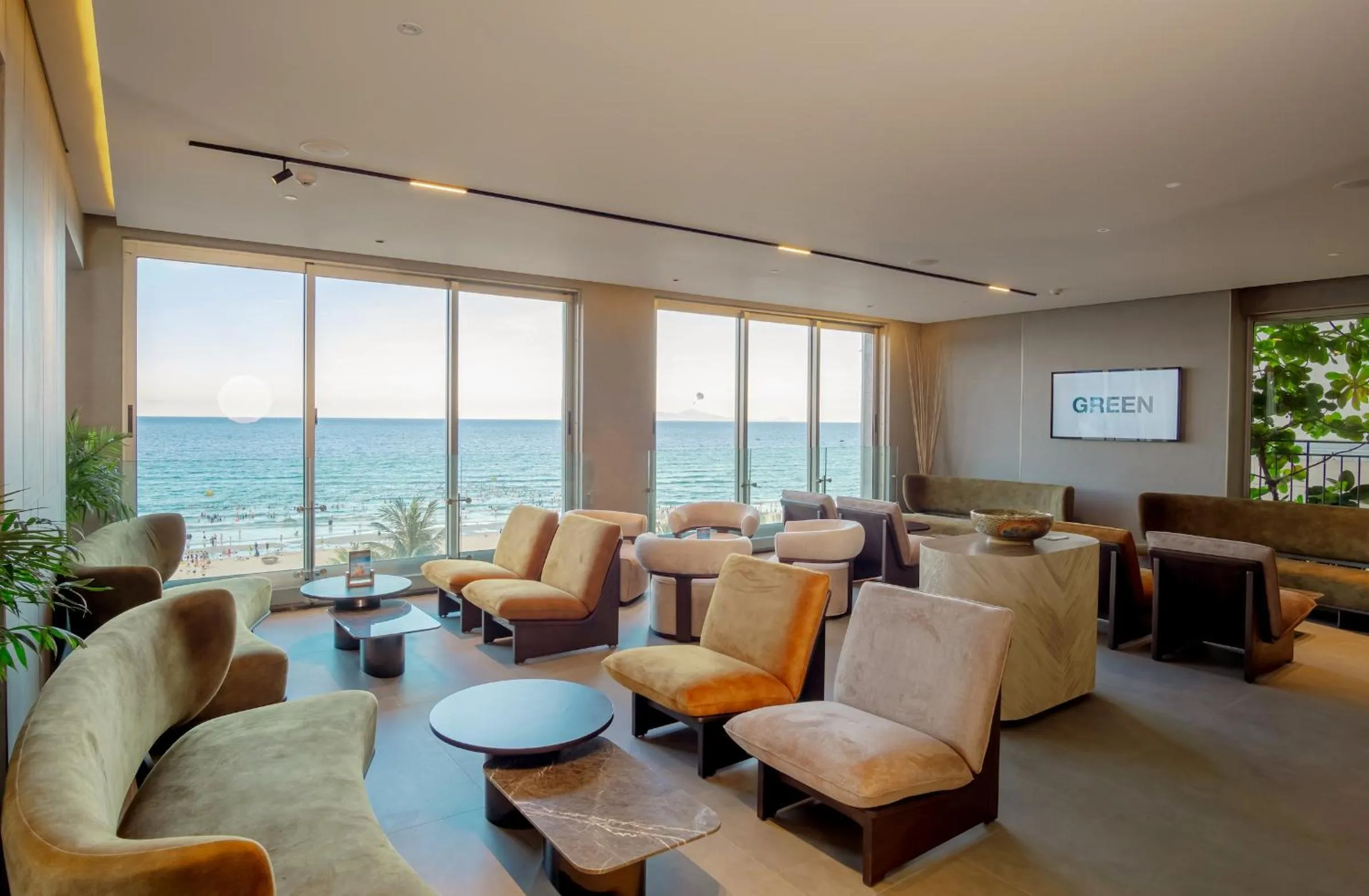 Lounge or bar in M Hotel Danang