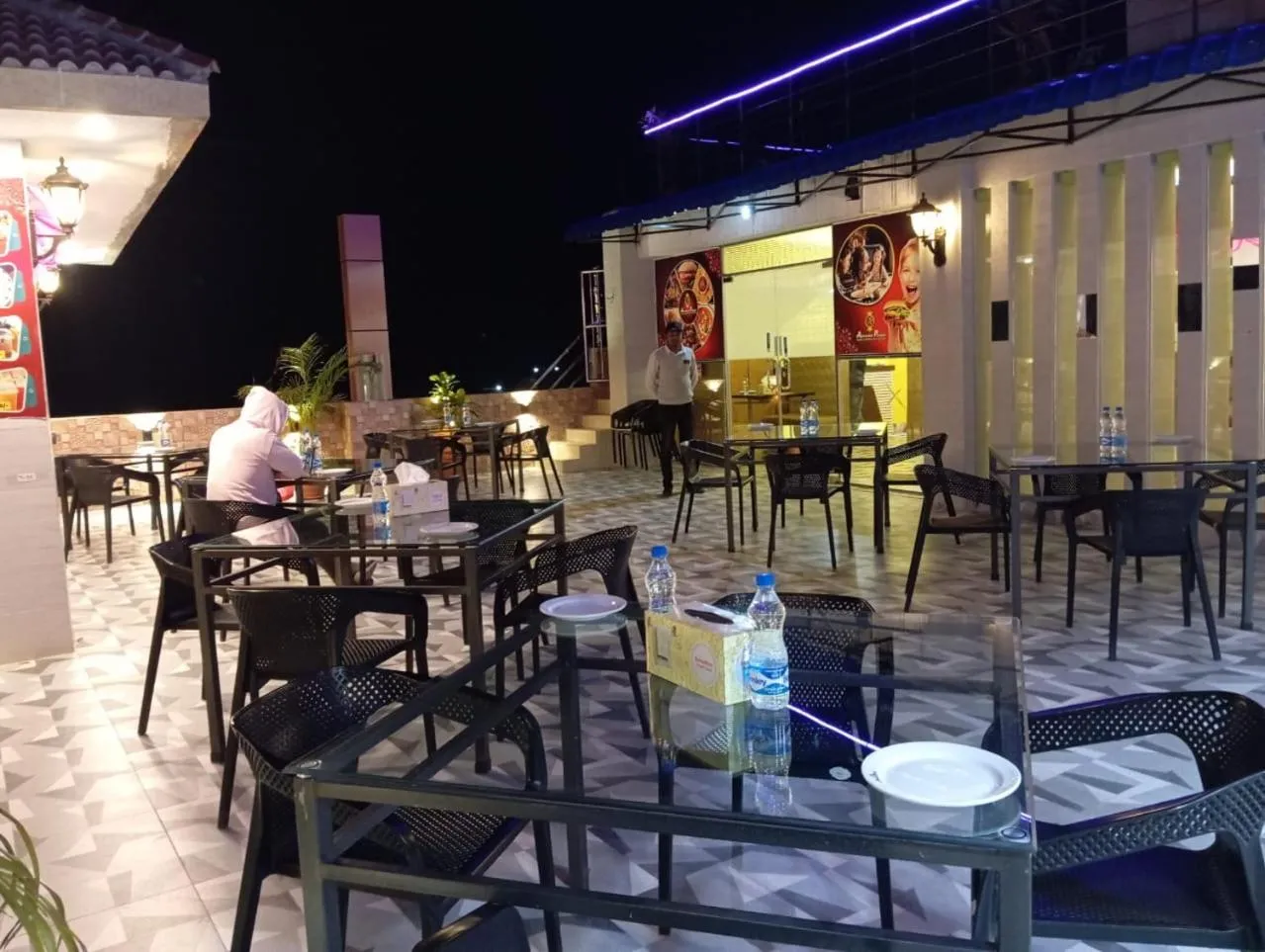 Restaurant/places to eat in Adarsha Palace Hotel