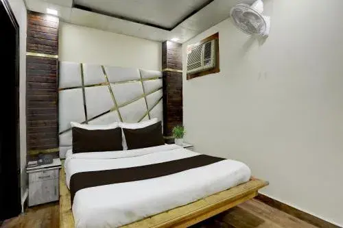 HOTEL O SHIPRAJ INN HOTEL O SHIPRAJ INN