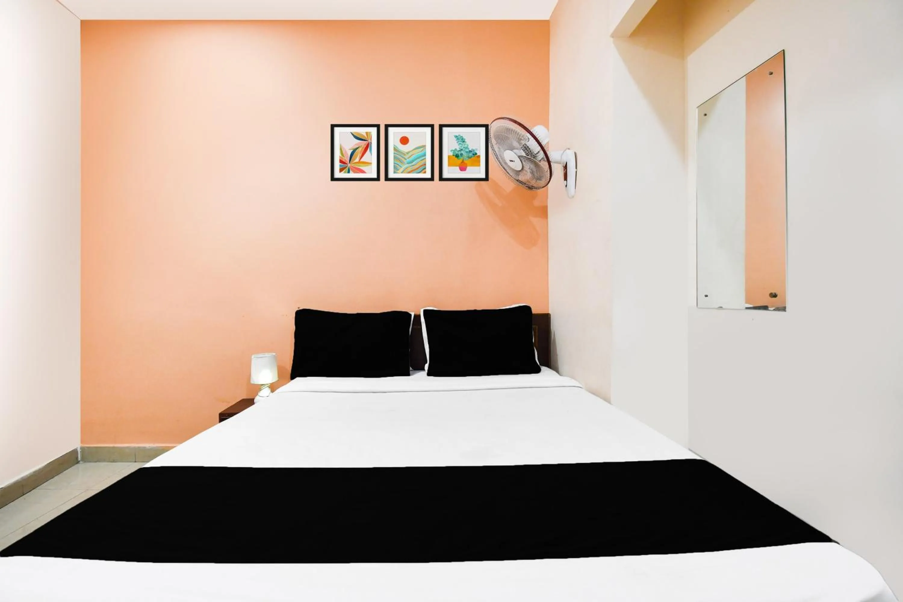 Bedroom in Hotel O Sofitel Hotel