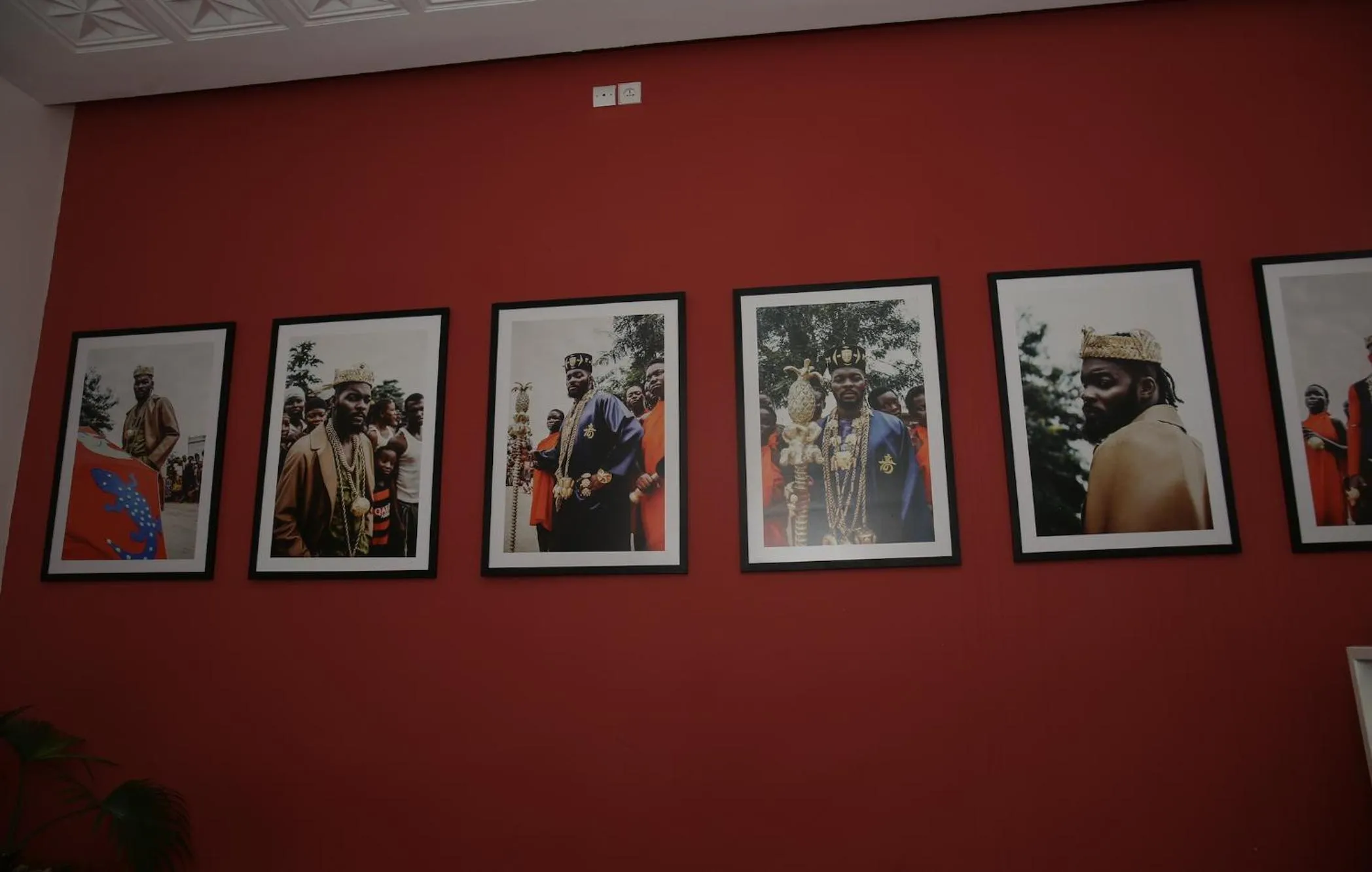 Decorative detail in Hotel Lepic