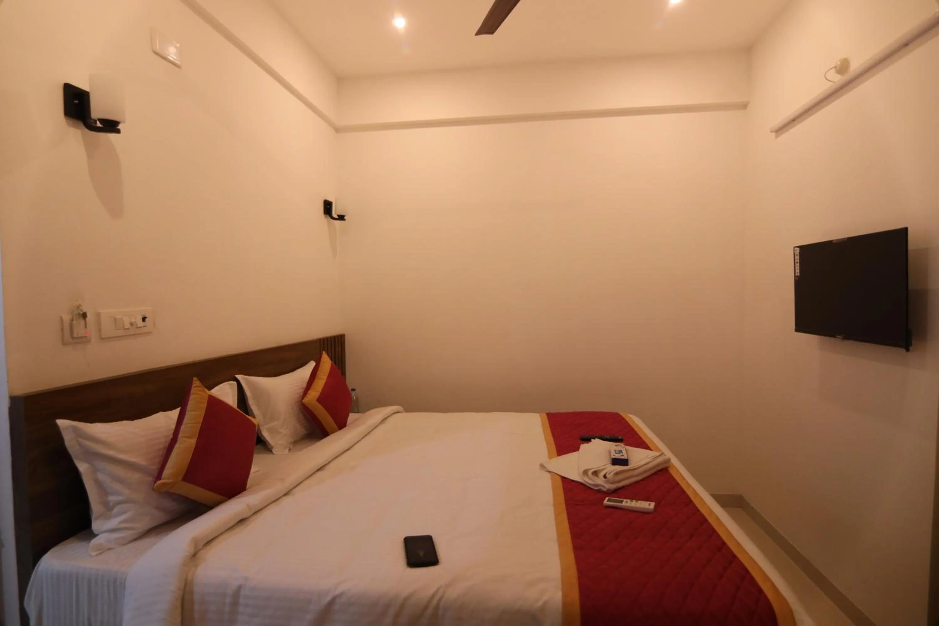 Bed in J Park Auroville Beach