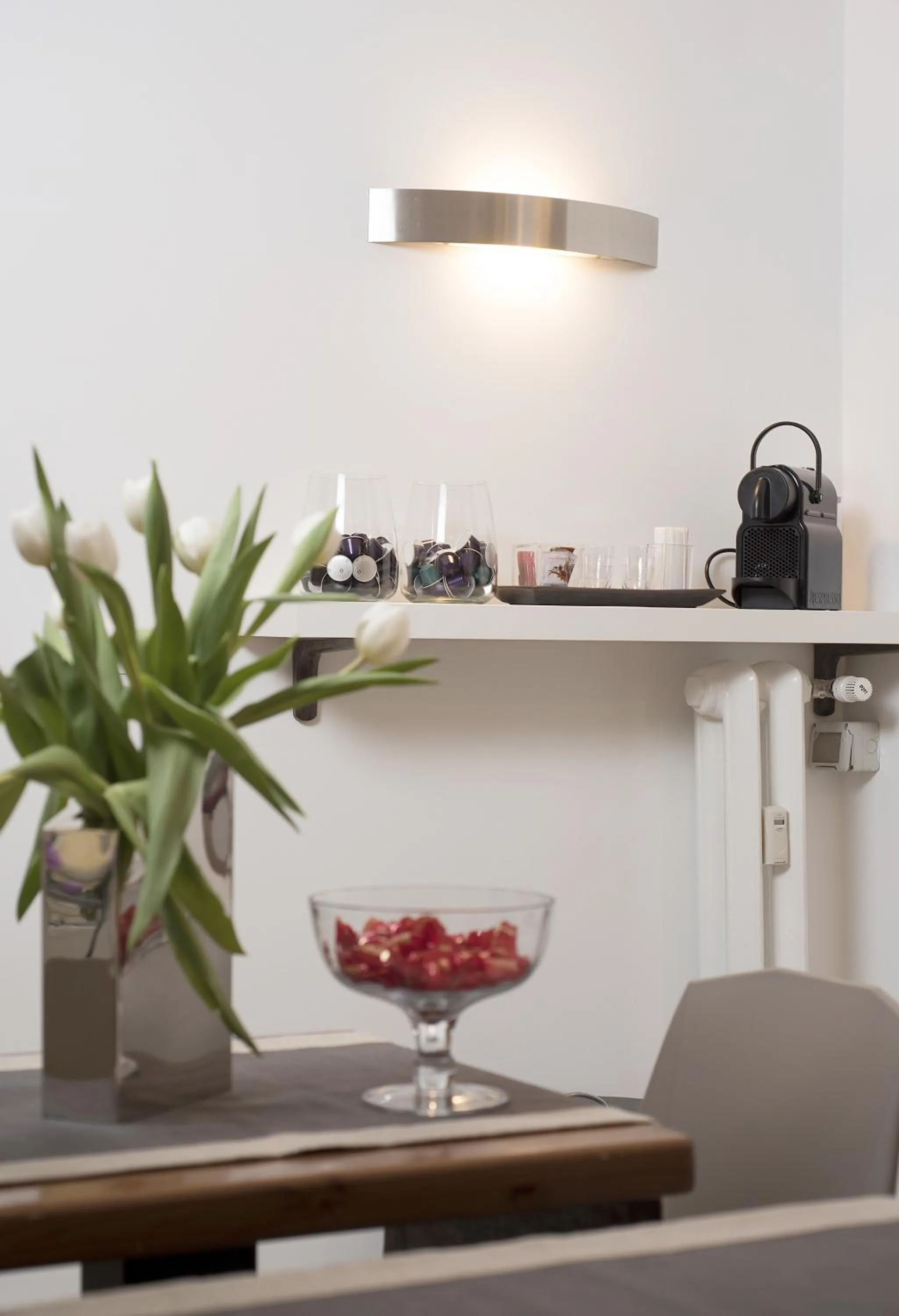 Coffee/tea facilities in 111 Guest House