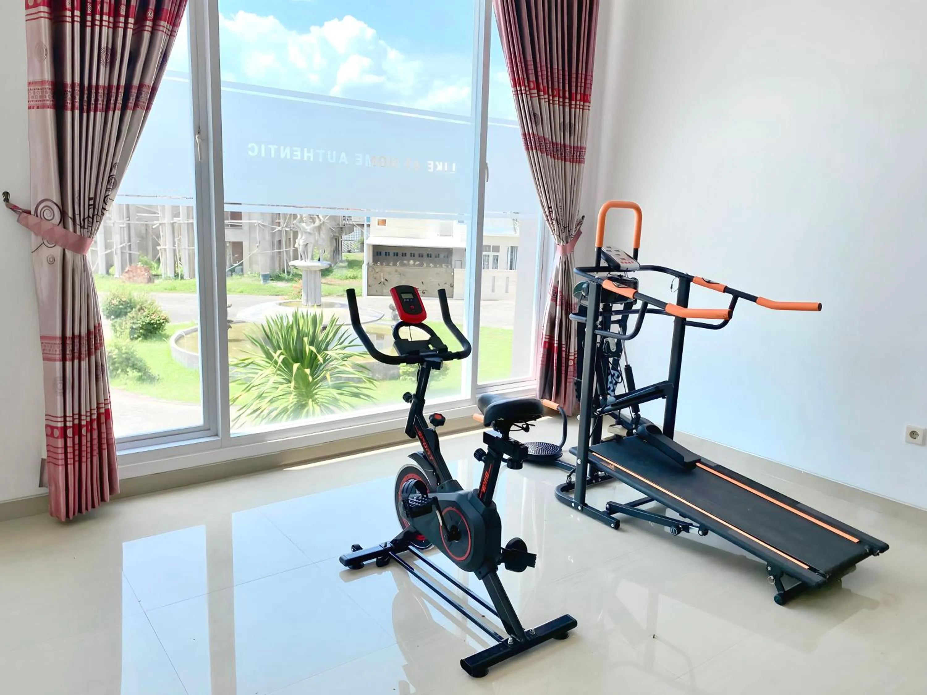 Fitness centre/facilities in Omah Ulfah Homestay