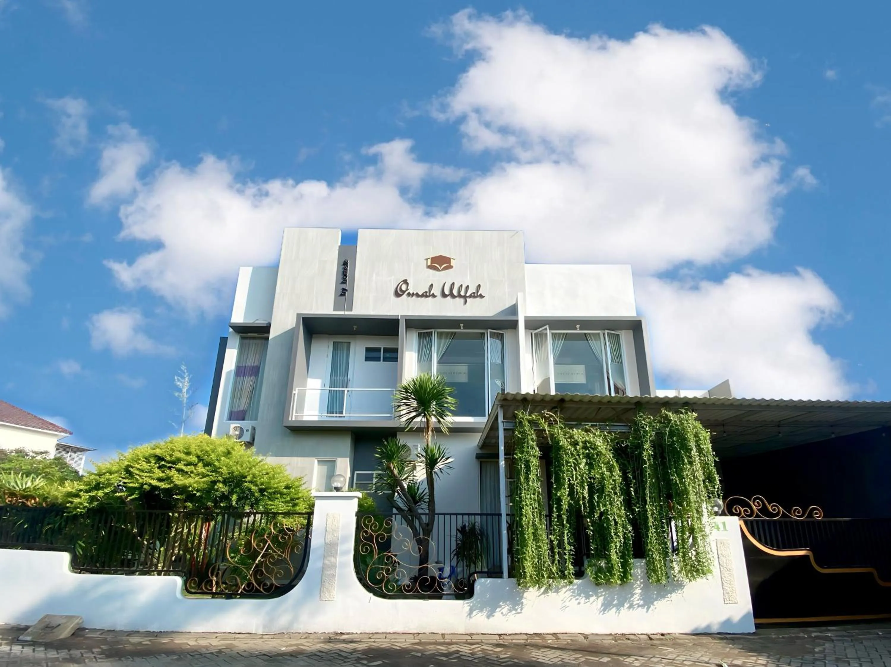 Property building in Omah Ulfah Homestay