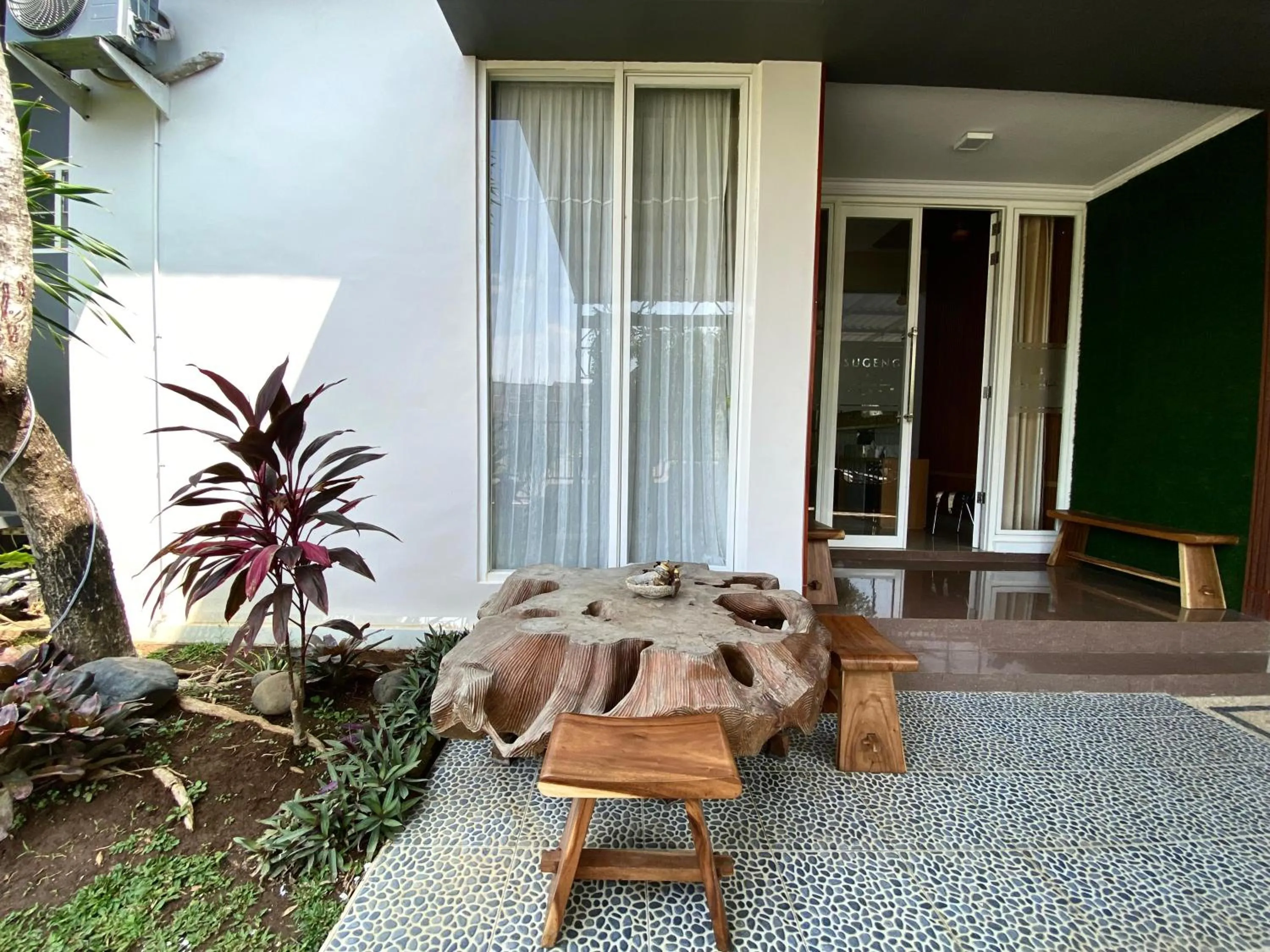 Balcony/Terrace in Omah Ulfah Homestay