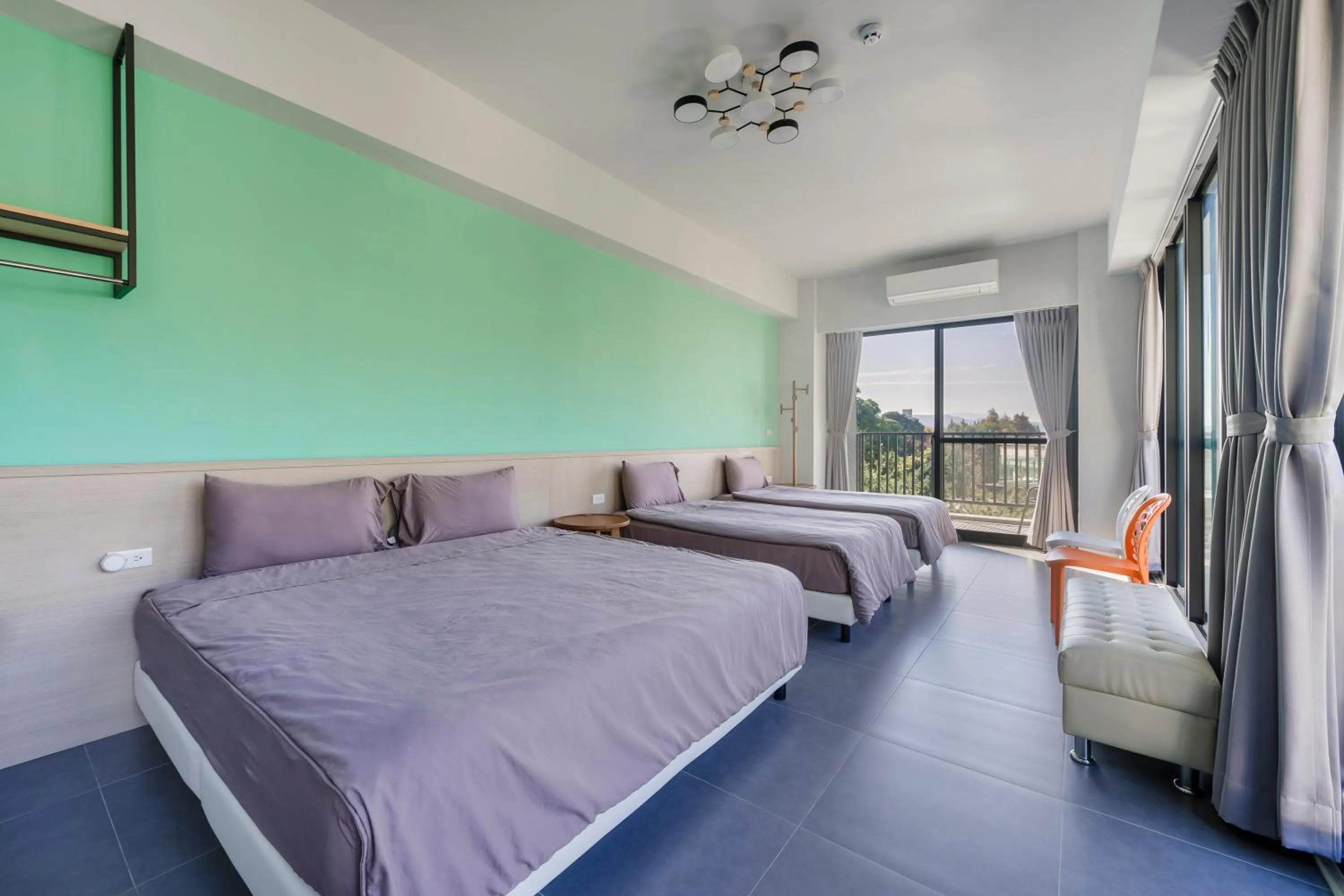 Bed in Hills Velleys