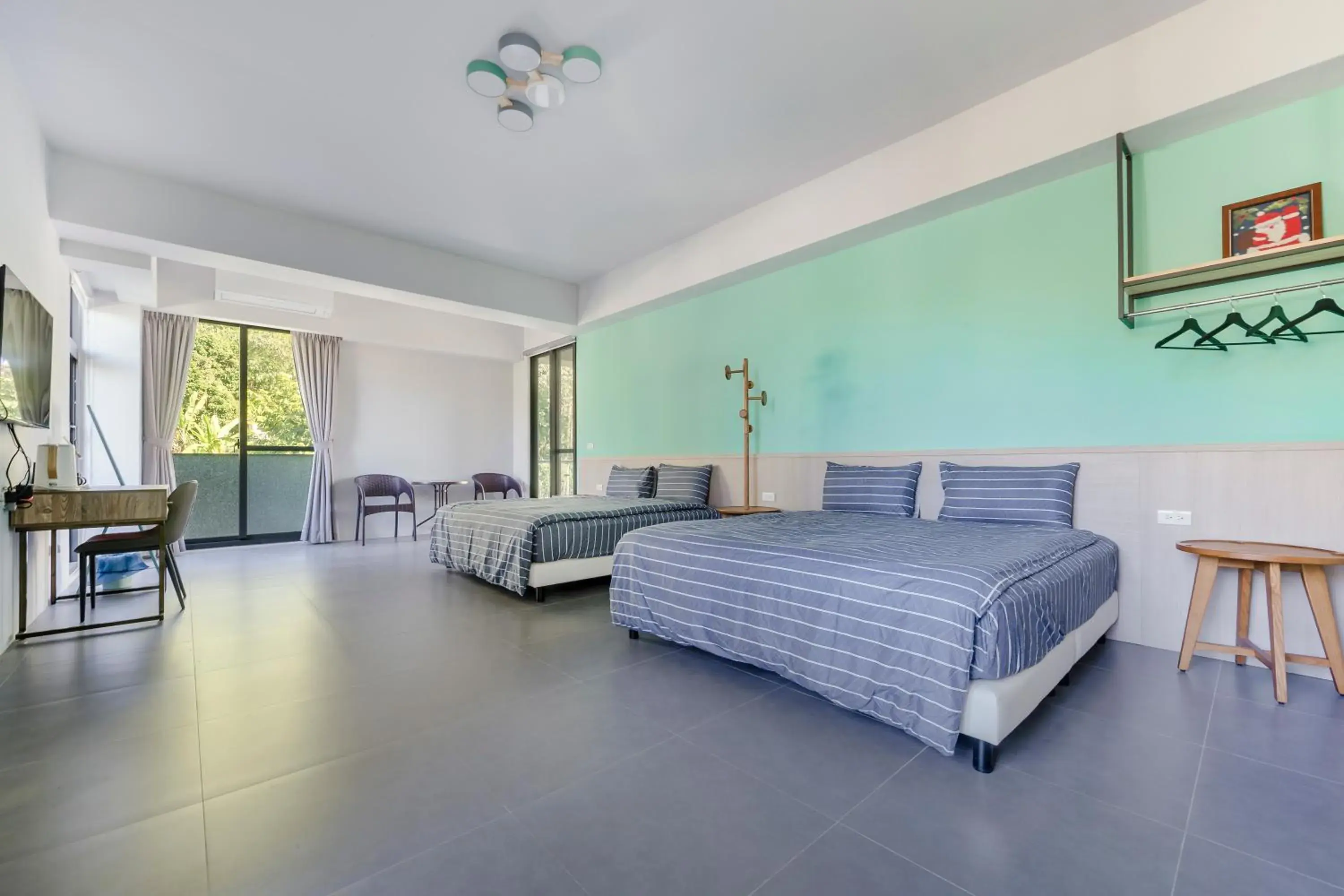 Deluxe Quadruple Room in Hills Velleys Deluxe Quadruple Room in Hills Velleys