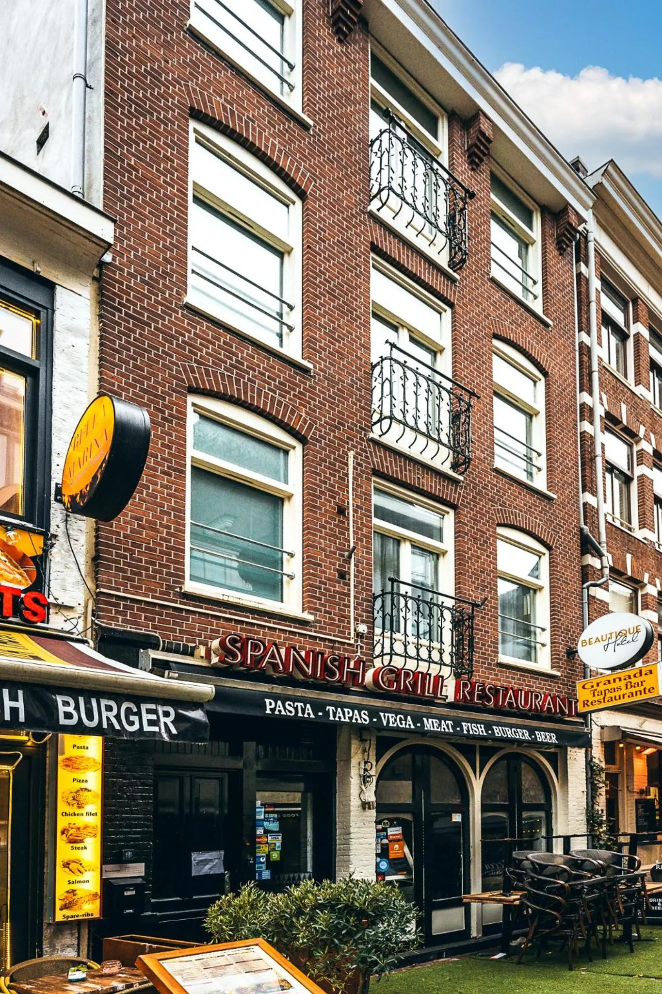 Property building in Limehome Amsterdam Leidsekruisstraat