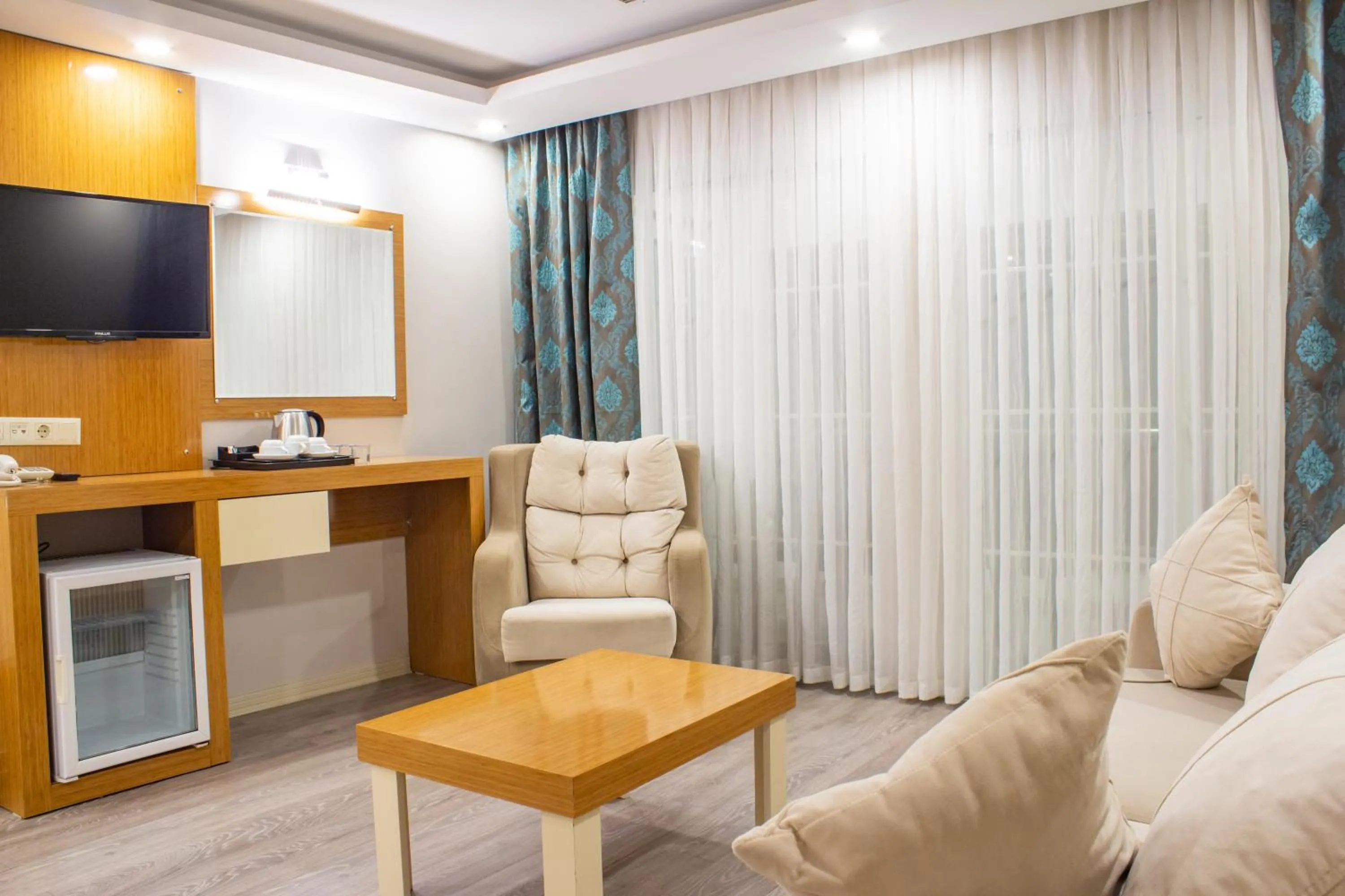 TV and multimedia in Sumela Park Hotel