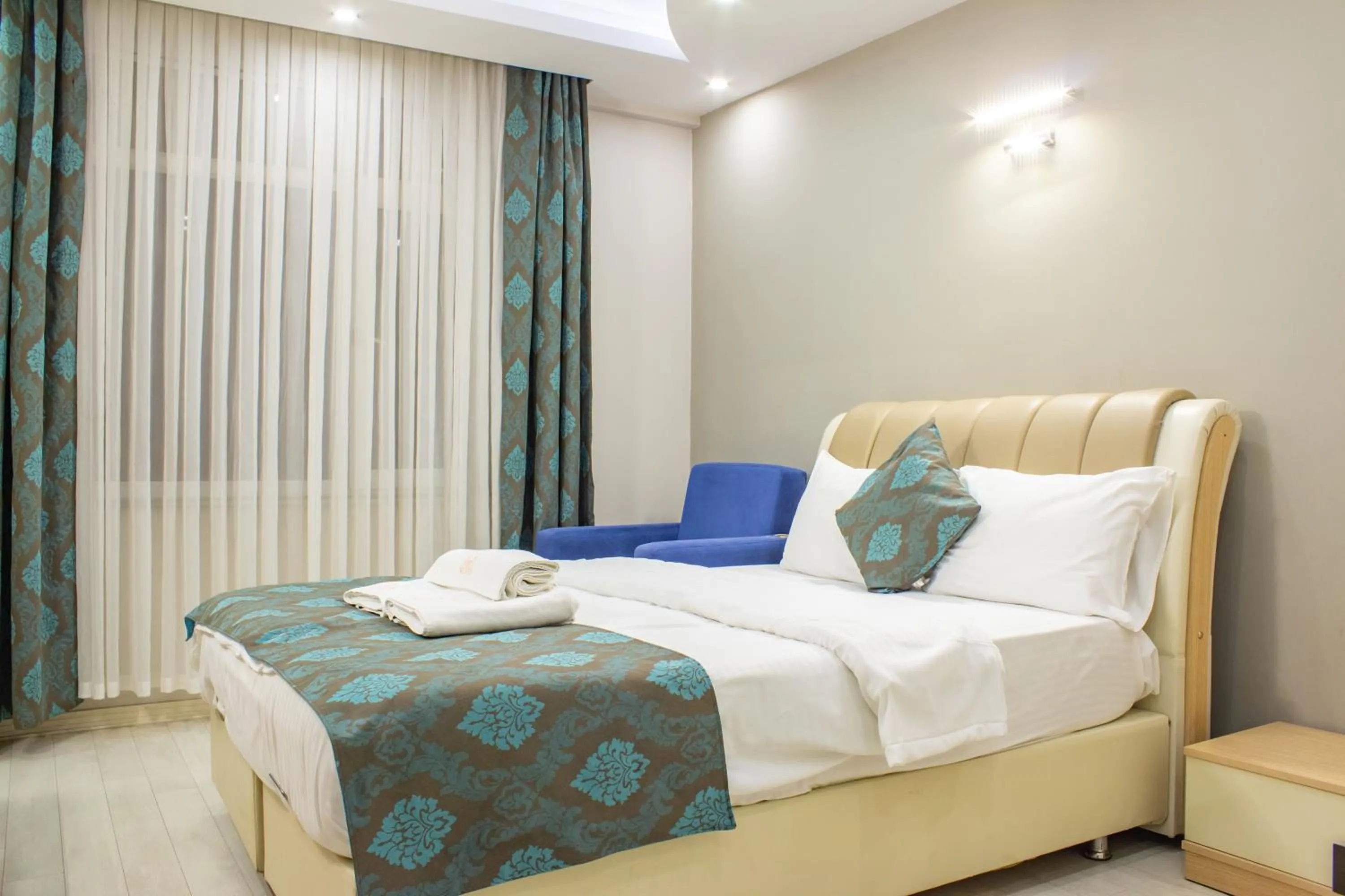 Photo of the whole room, Bed in Sumela Park Hotel