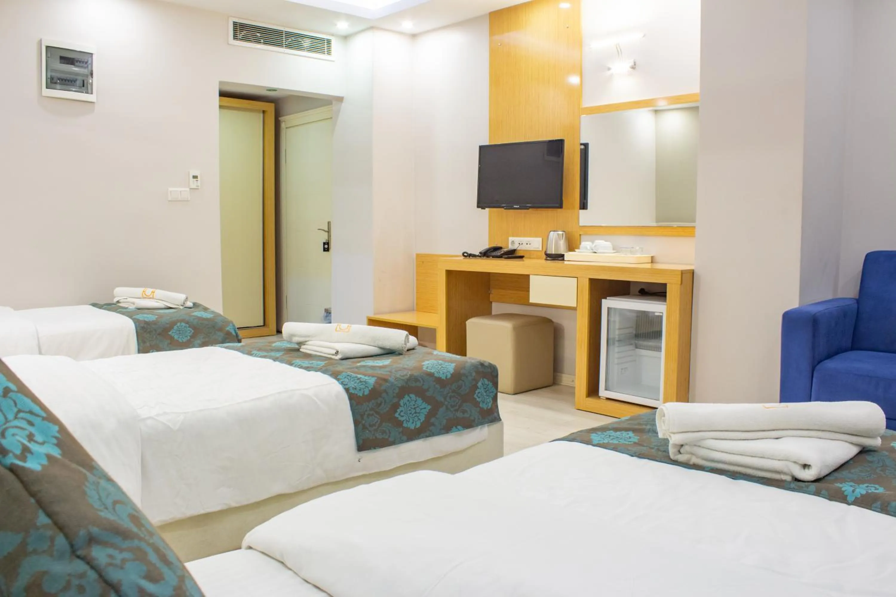 Photo of the whole room, Bed in Sumela Park Hotel