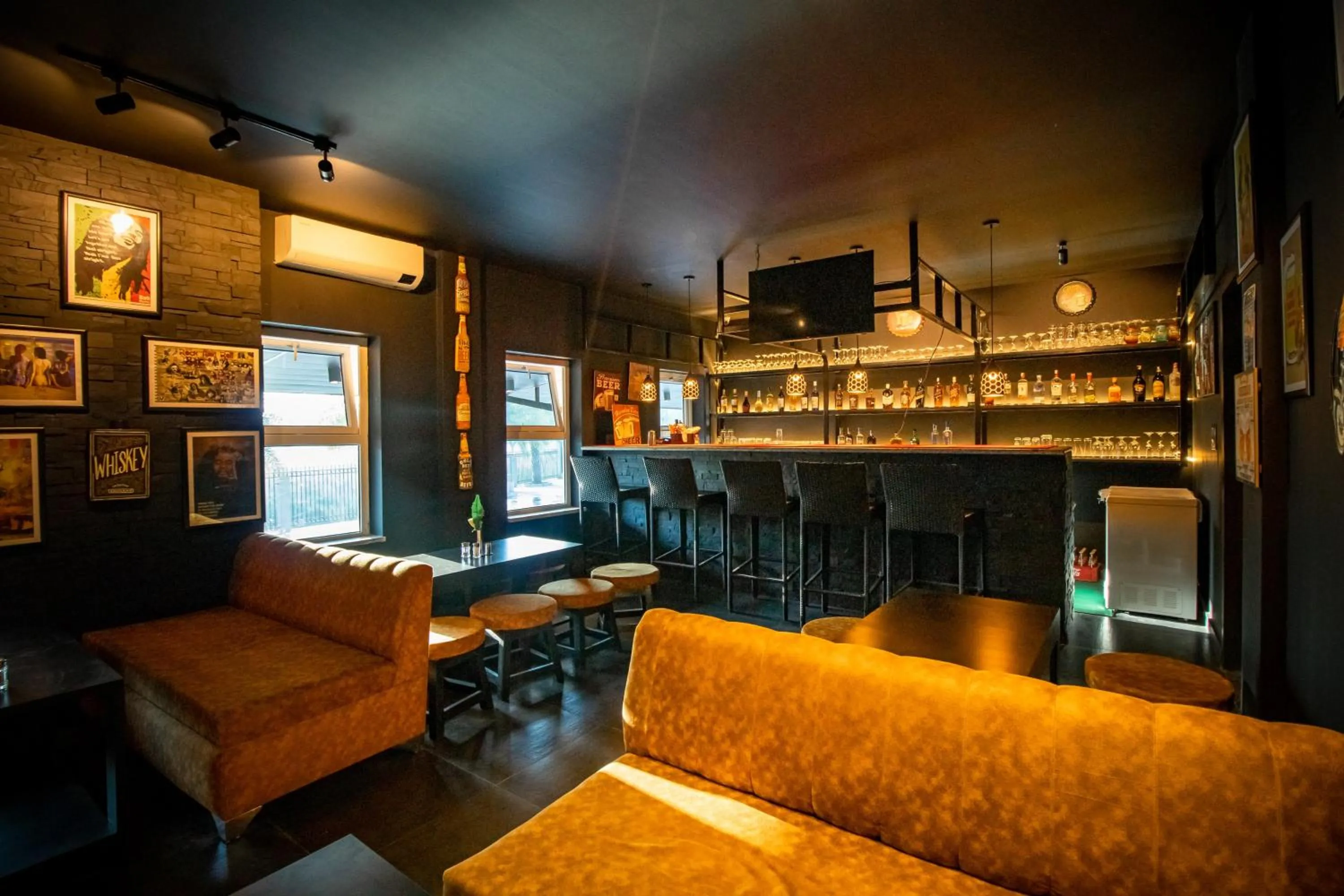 Restaurant/places to eat in Landmark Bhairahawa