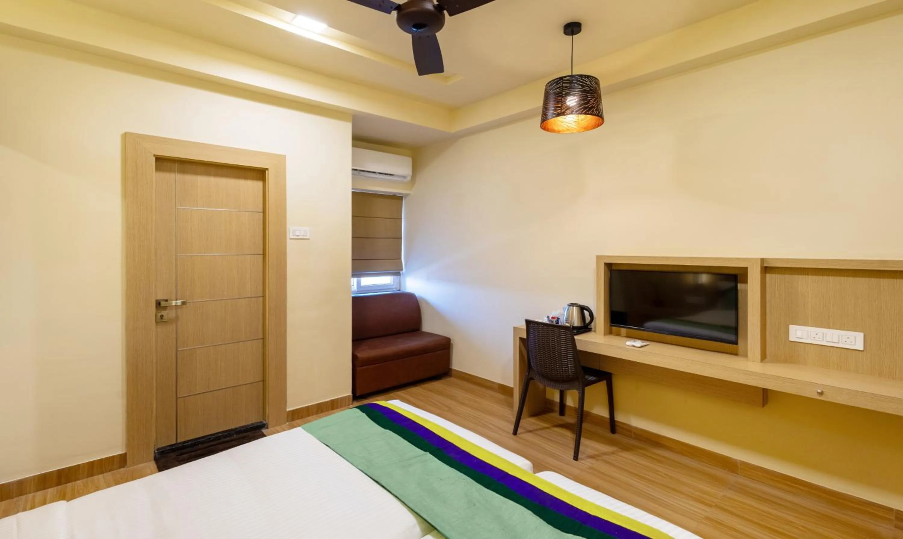 Bedroom, Bed in Treebo Nestlay Rooms Gummidipoondi