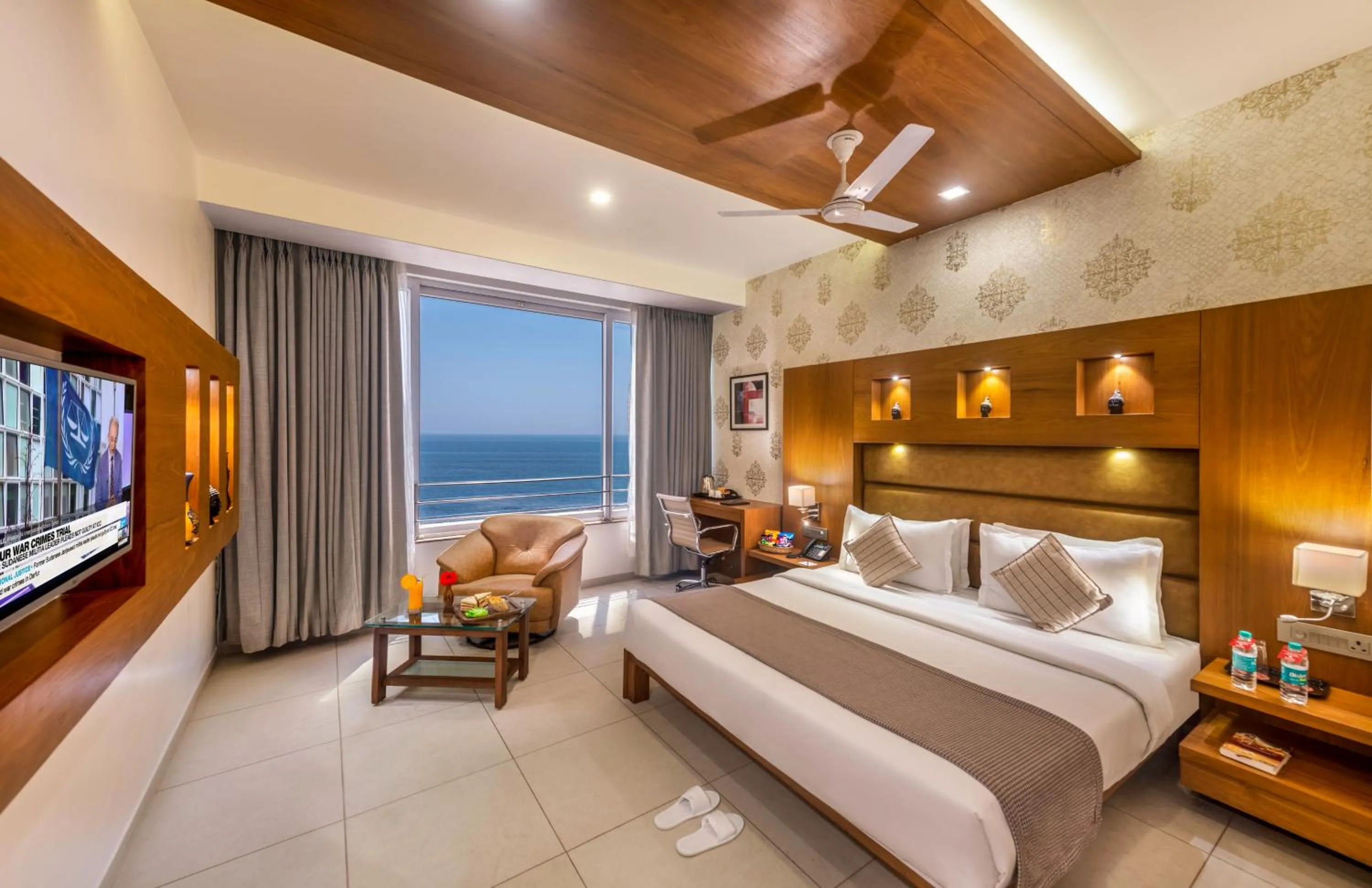 Sea view, Bed in Dwarkadhish Lords Eco Inn