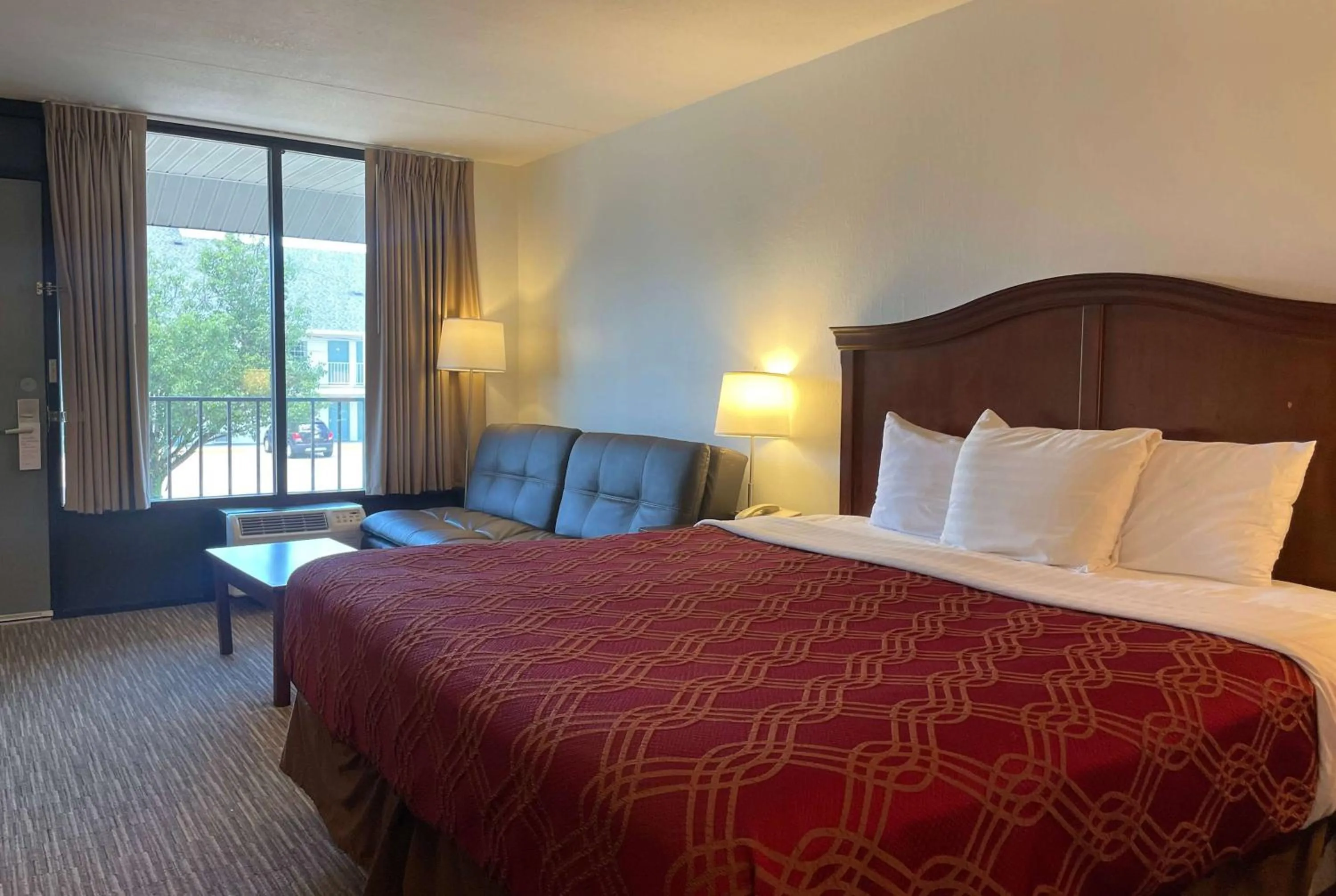 Photo of the whole room in Ramada by Wyndham Branson Theatre District