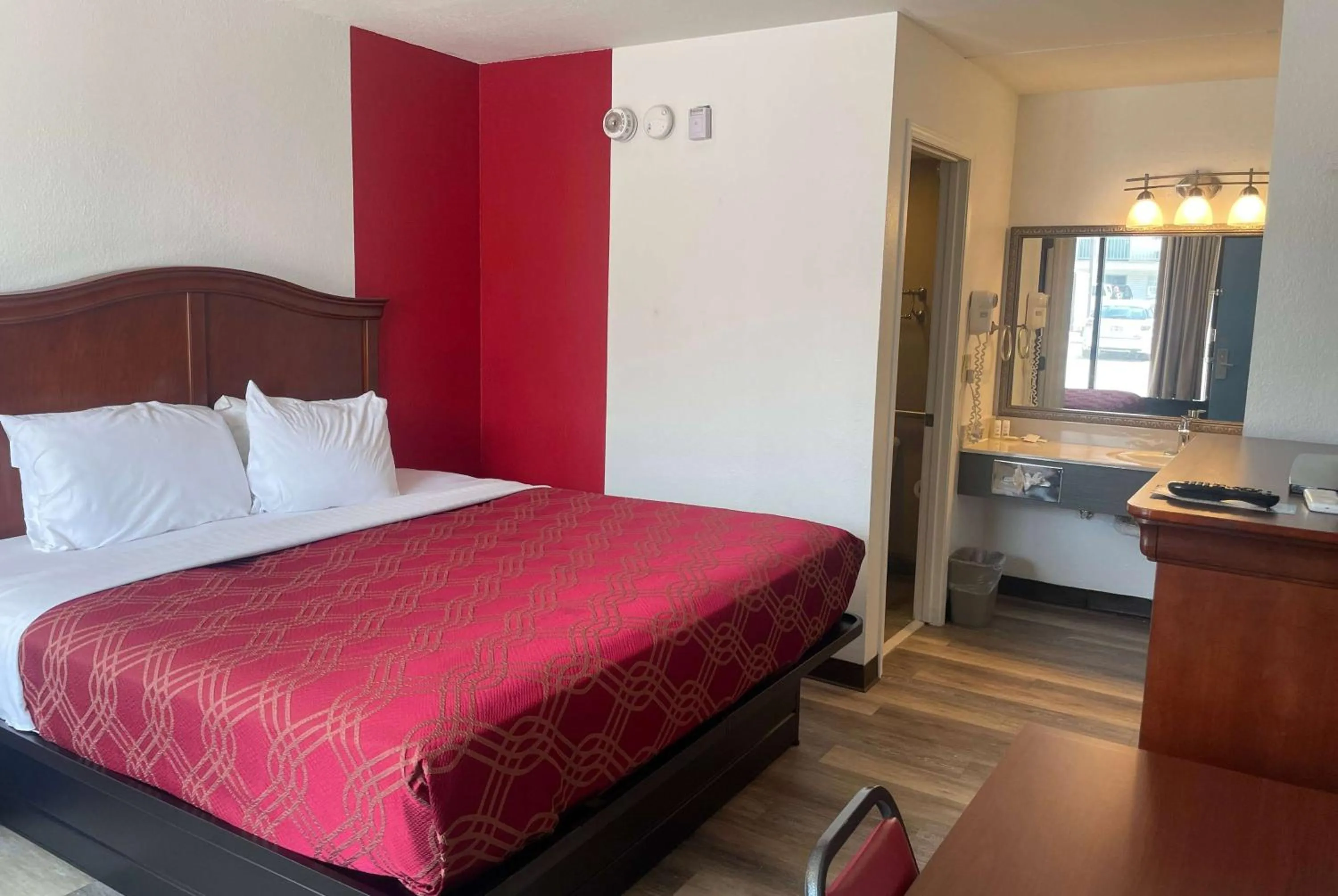 Photo of the whole room in Ramada by Wyndham Branson Theatre District