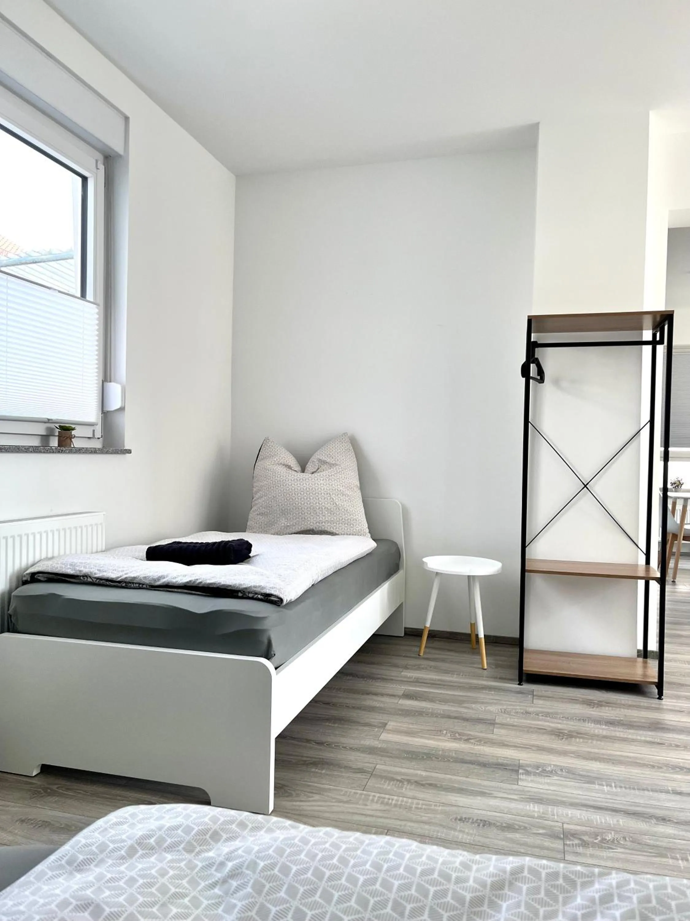 Bed in Handwerker Wohnung - WLAN - Küche - Bad - bis zu 4 Personen