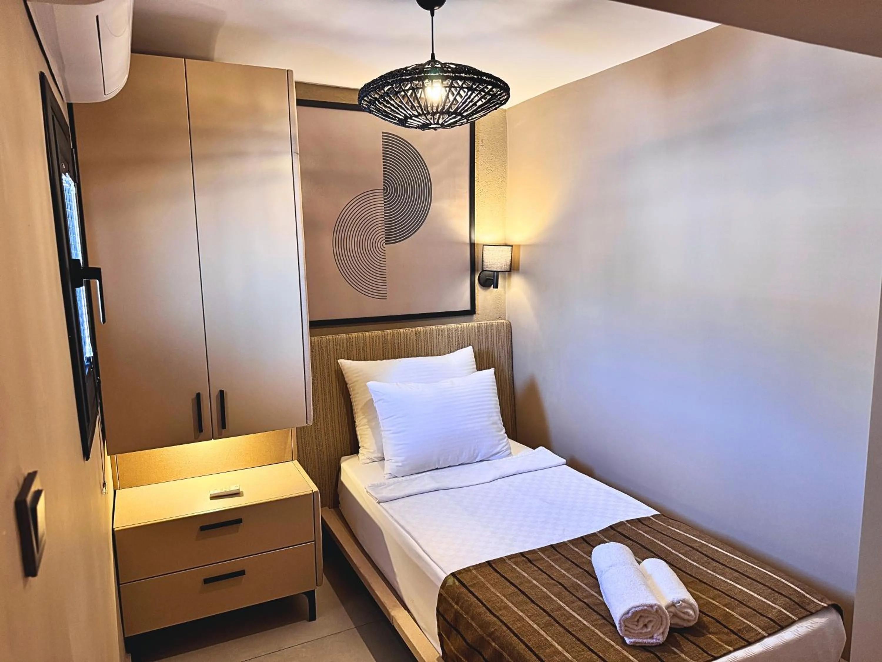 Bed in Bodrum Gulet Otel