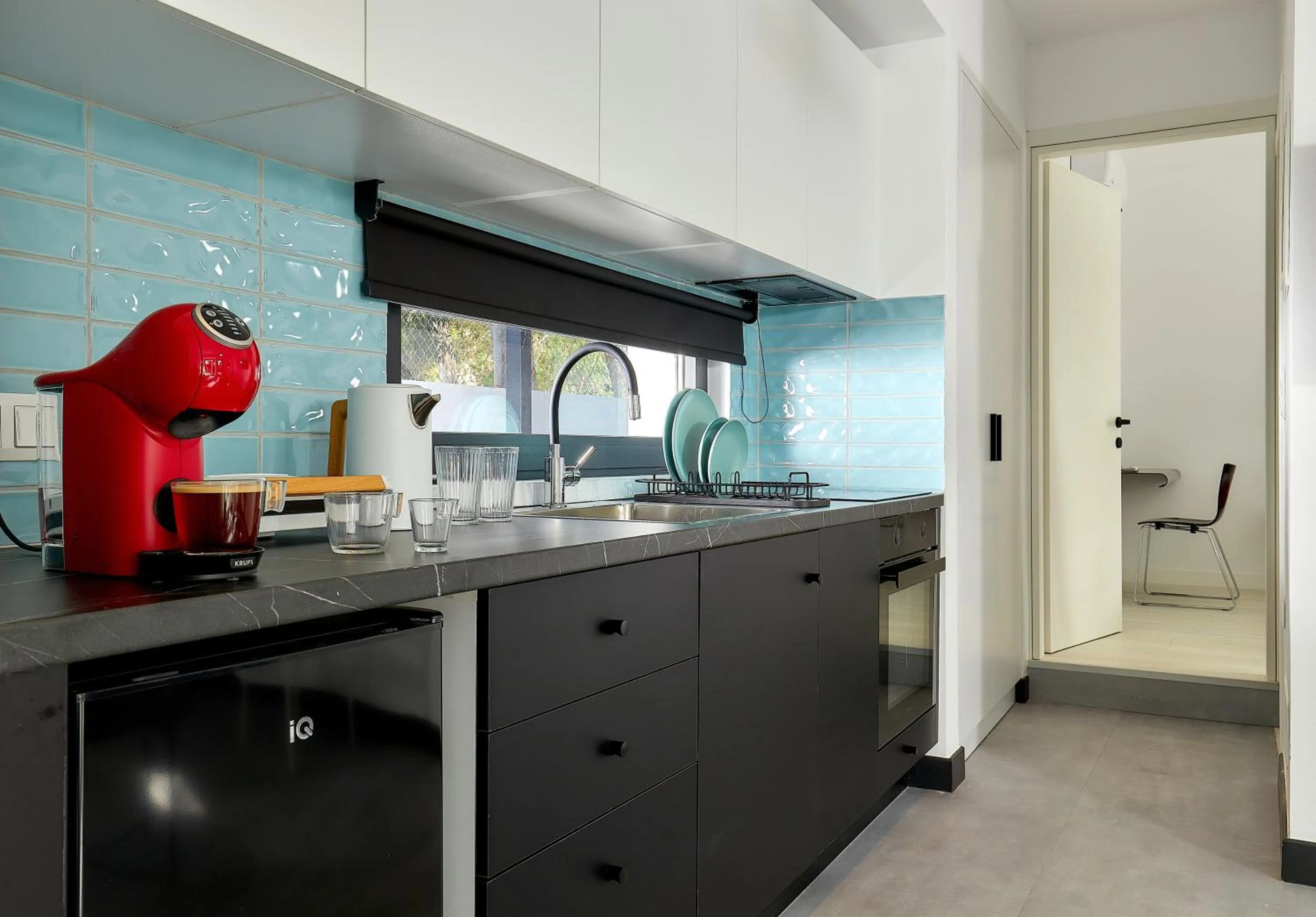 Coffee/tea facilities in MichELe Luxury apartments by Smaris Collection