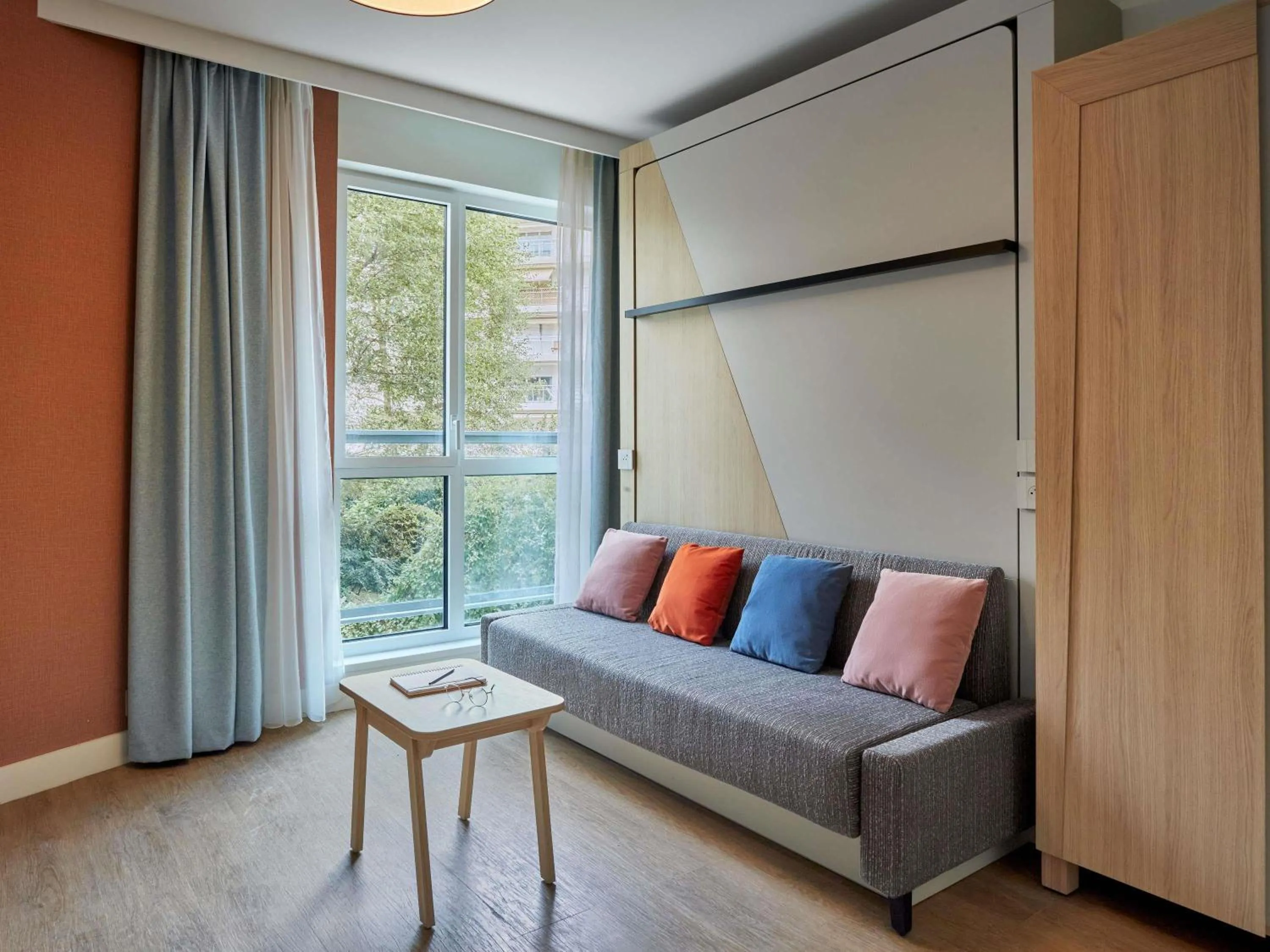 Bedroom in Aparthotel Adagio Paris Boulogne