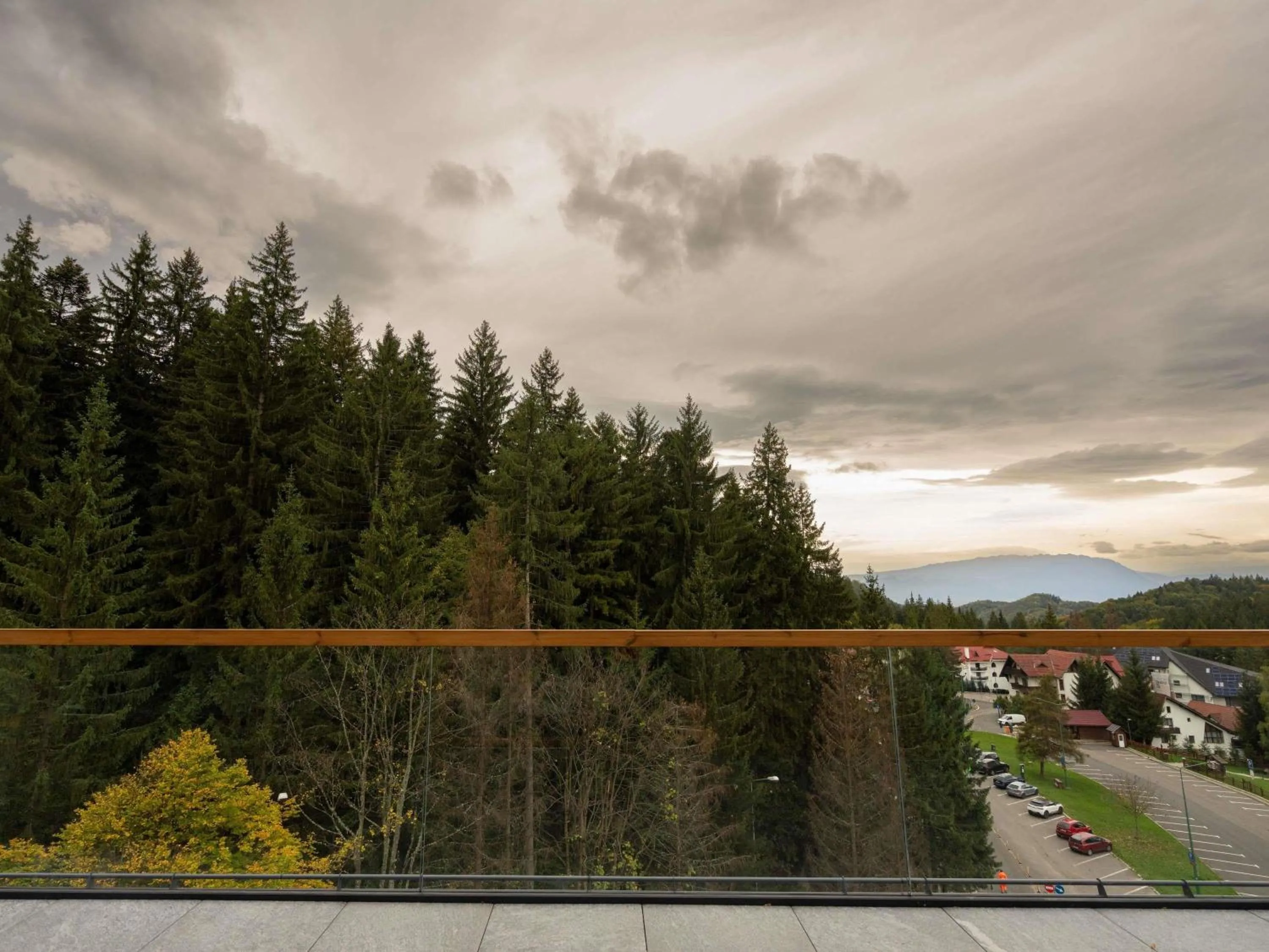 Bedroom in Swissôtel Poiana Brasov