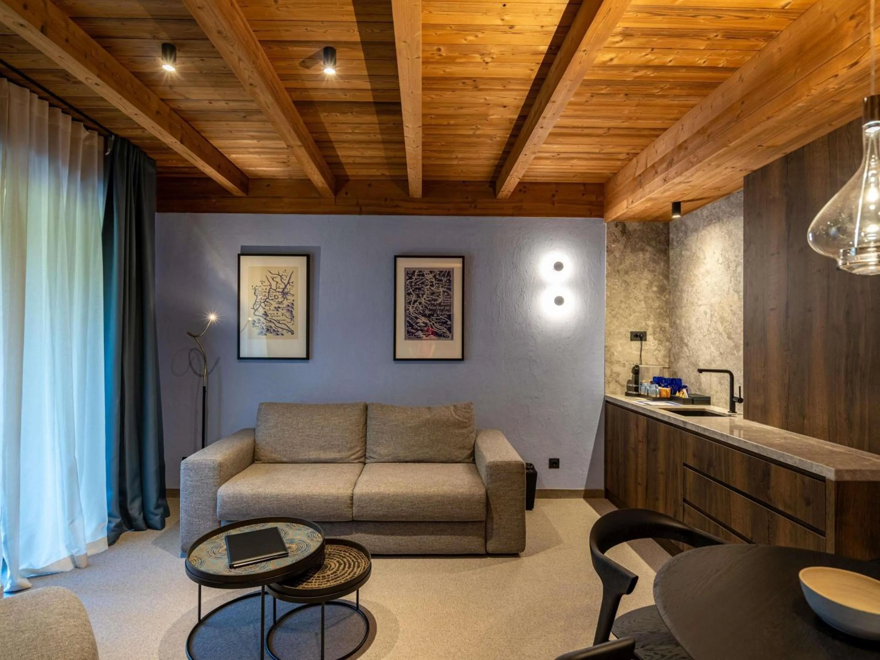 Bedroom in Swissôtel Poiana Brasov