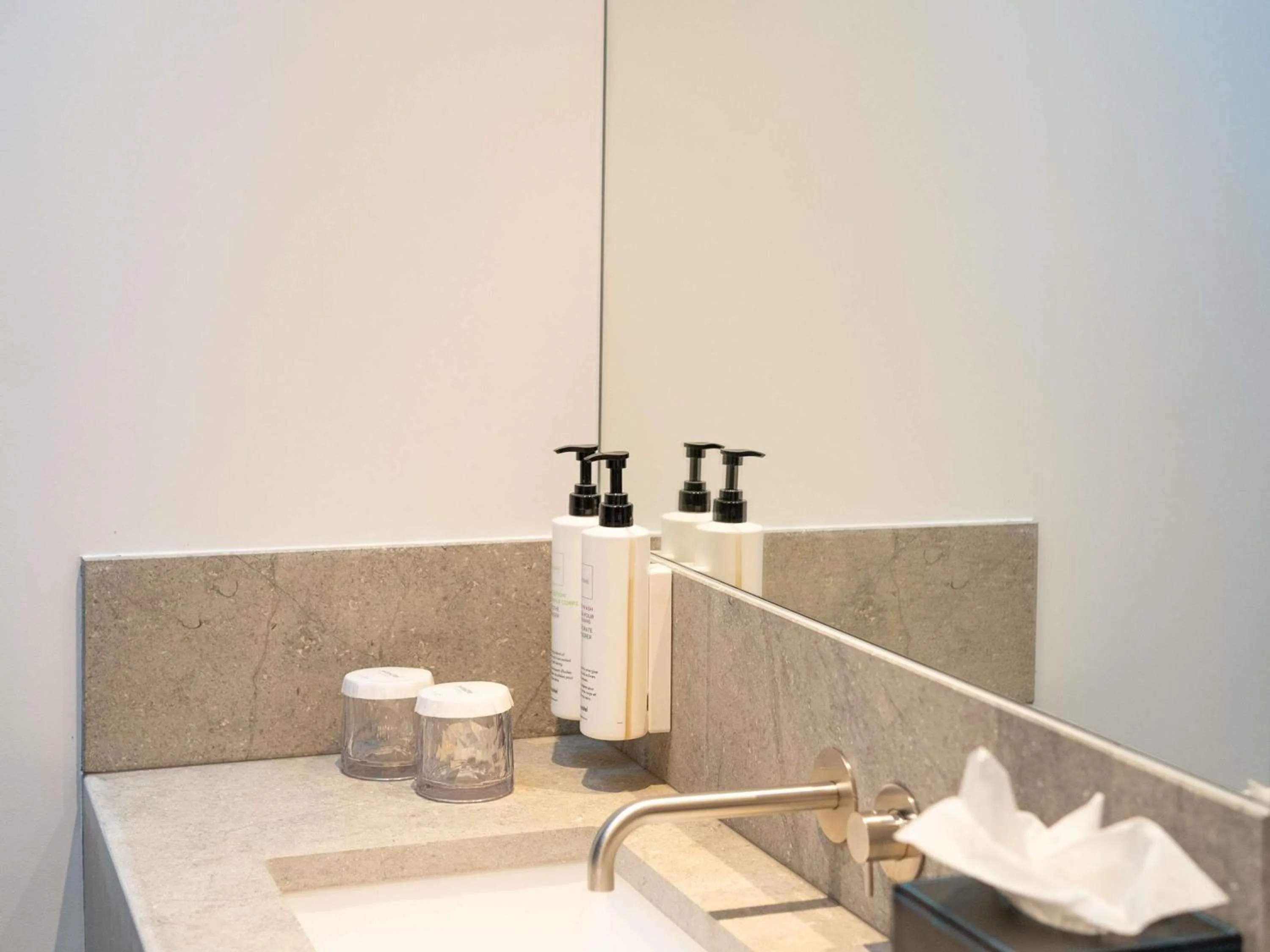 Bedroom in Swissôtel Poiana Brasov