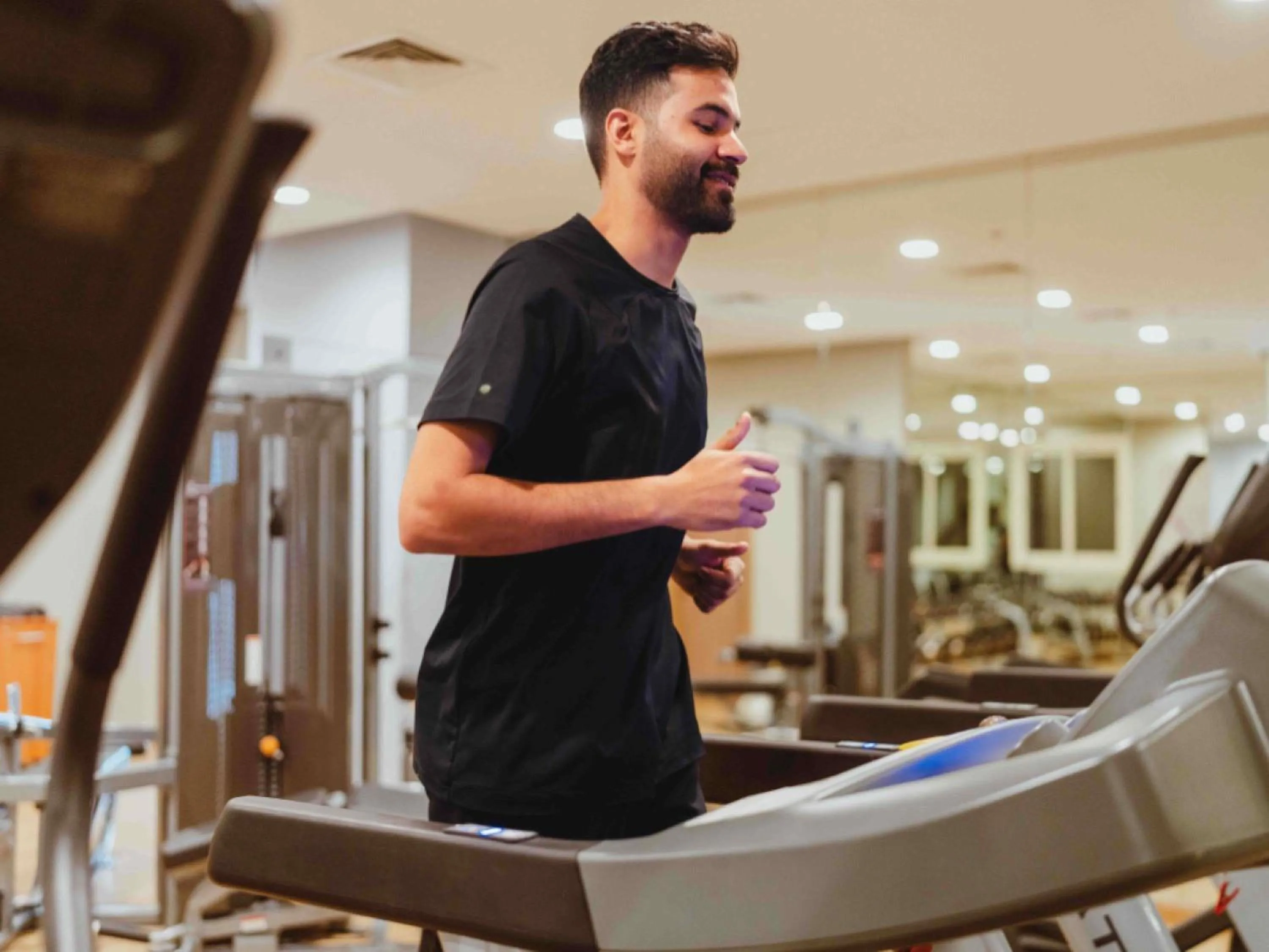 Fitness centre/facilities in Mercure Makkah Aziziah