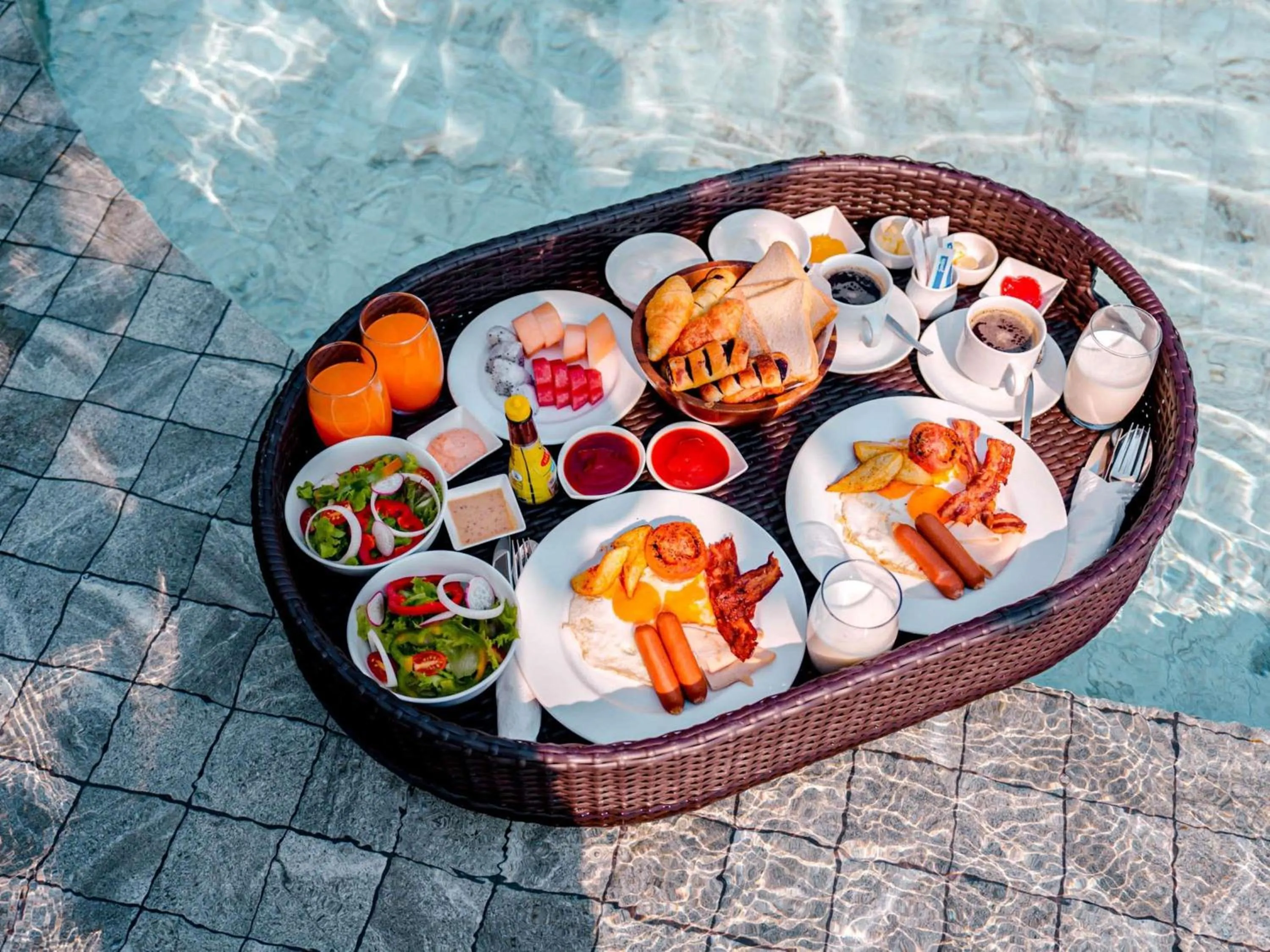 Breakfast in Novotel Koh Si Chang