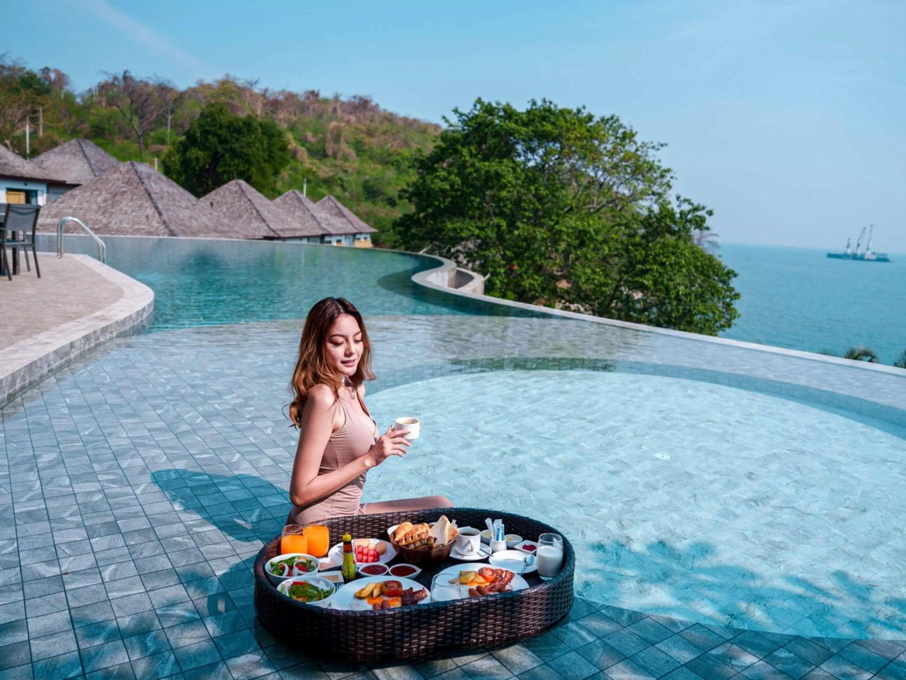 Breakfast in Novotel Koh Si Chang