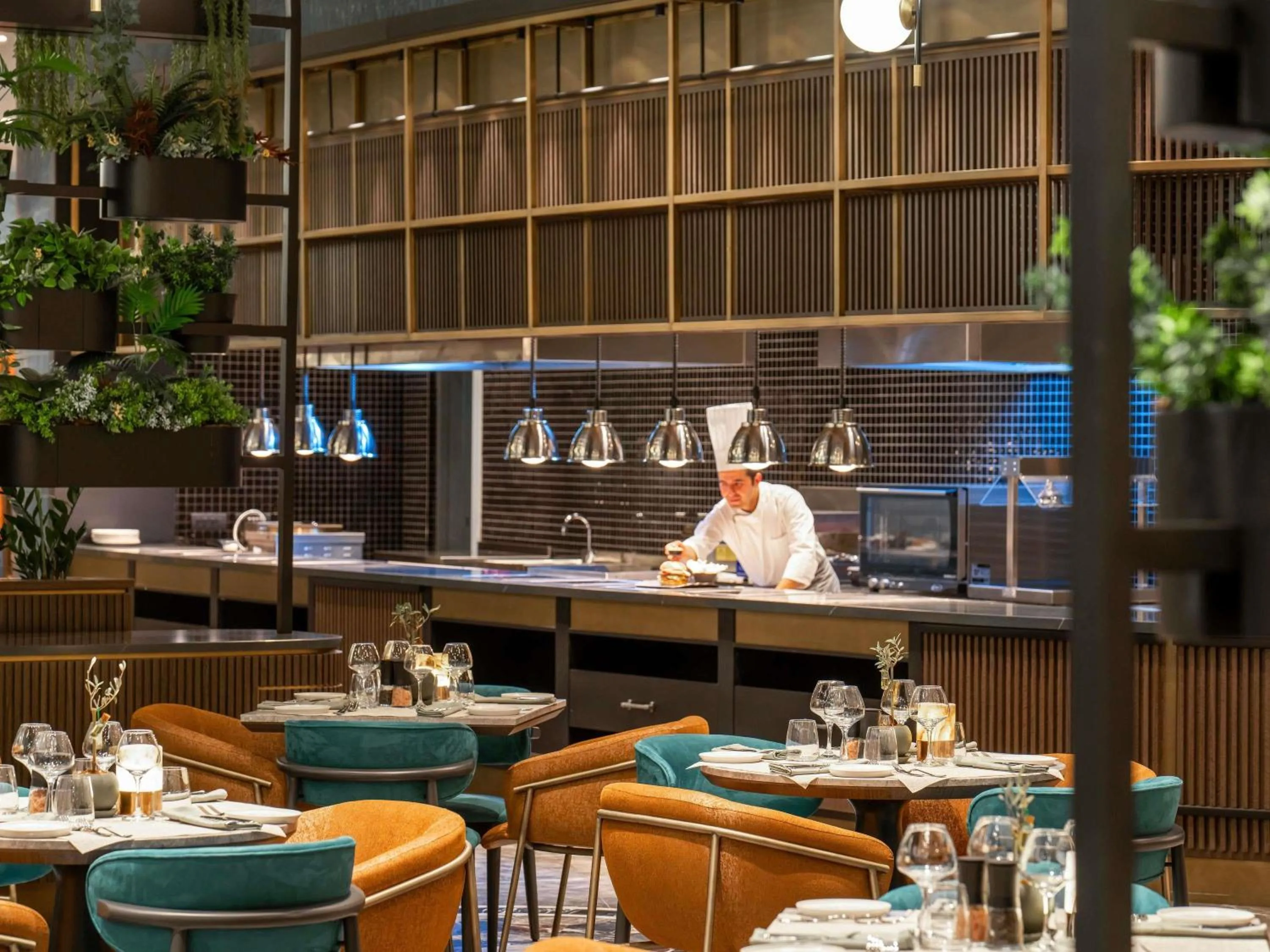 Restaurant/places to eat in Mövenpick Hotel Istanbul Marmara Sea