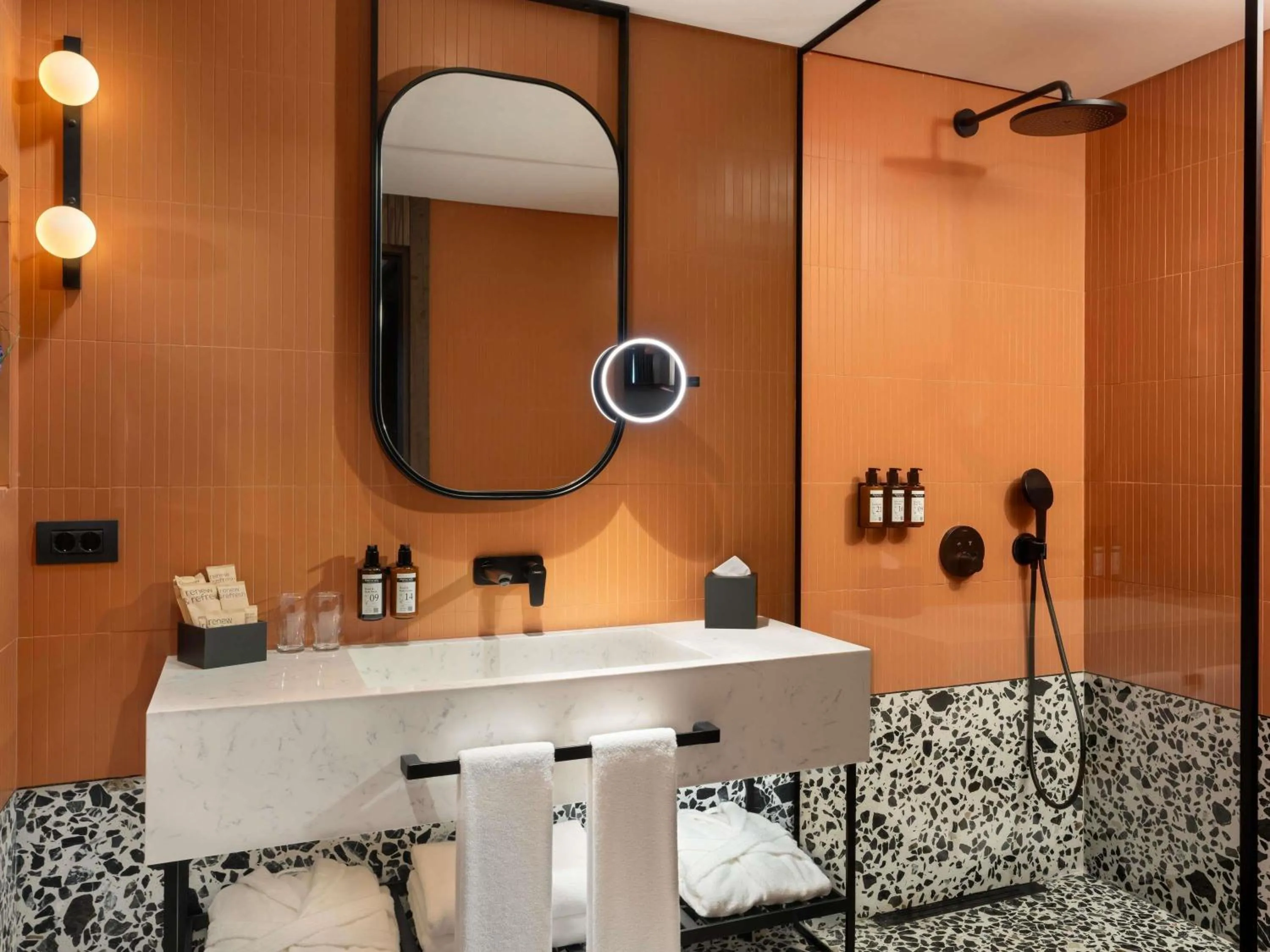 Bedroom in Mövenpick Hotel Istanbul Marmara Sea