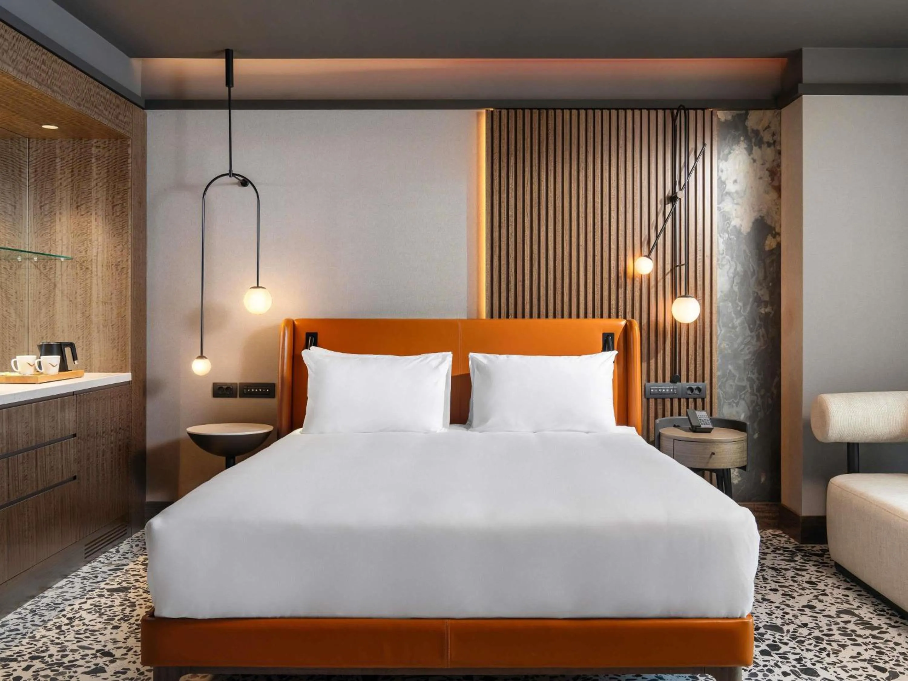 Bedroom, Bed in Mövenpick Hotel Istanbul Marmara Sea