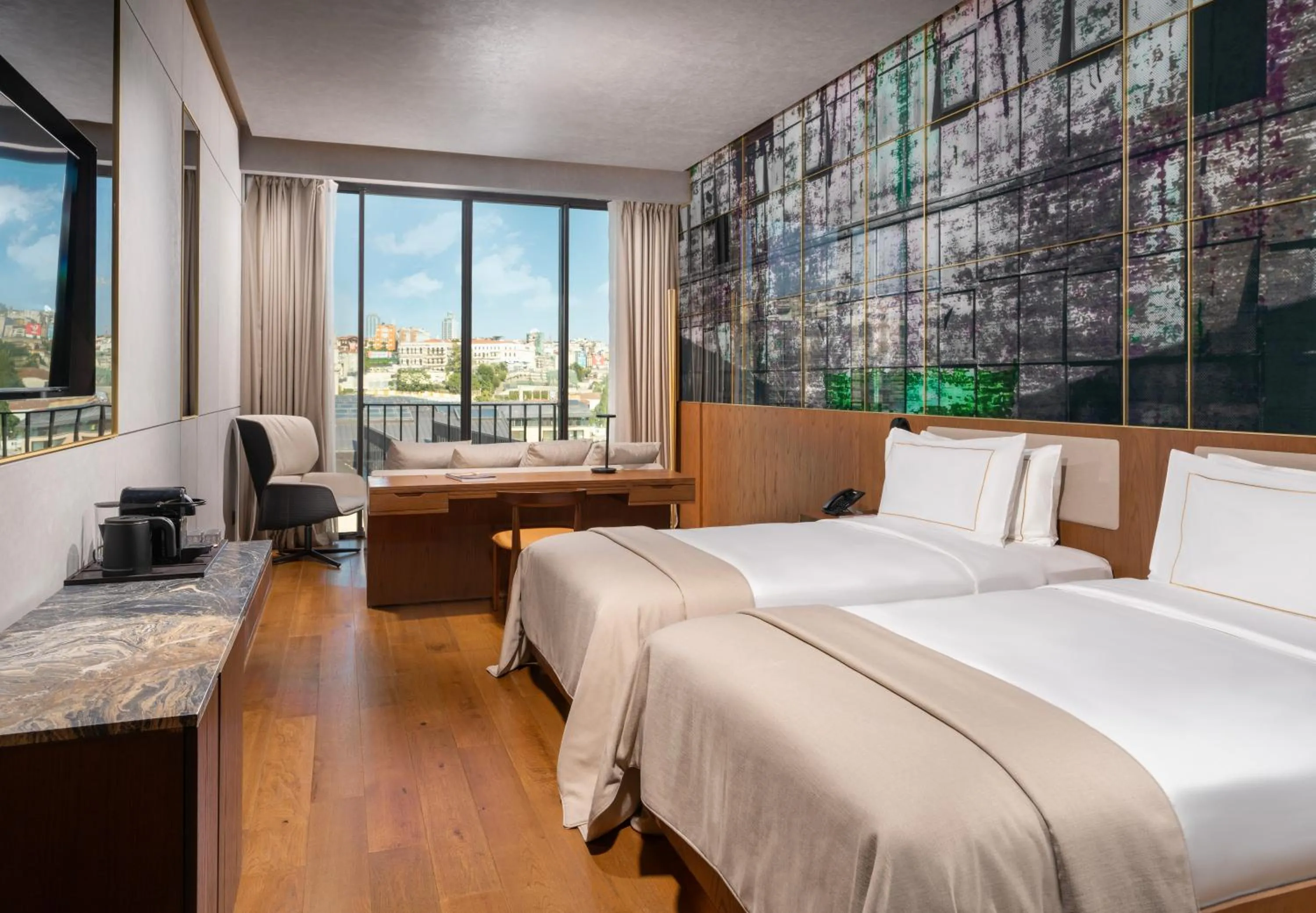 Coffee/tea facilities, Bed in Rixos Tersane Istanbul