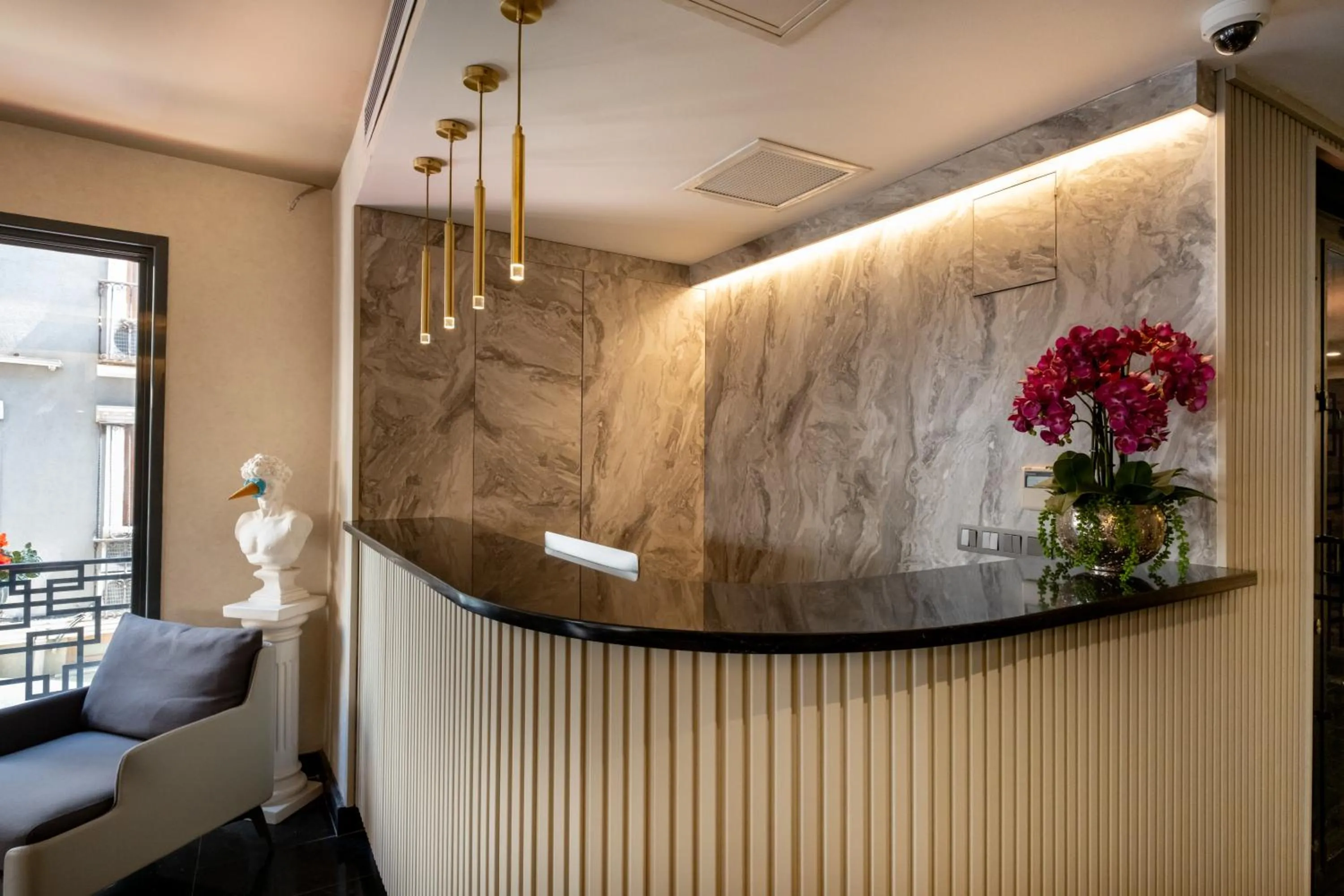 Lobby or reception in The Row Suites Taksim