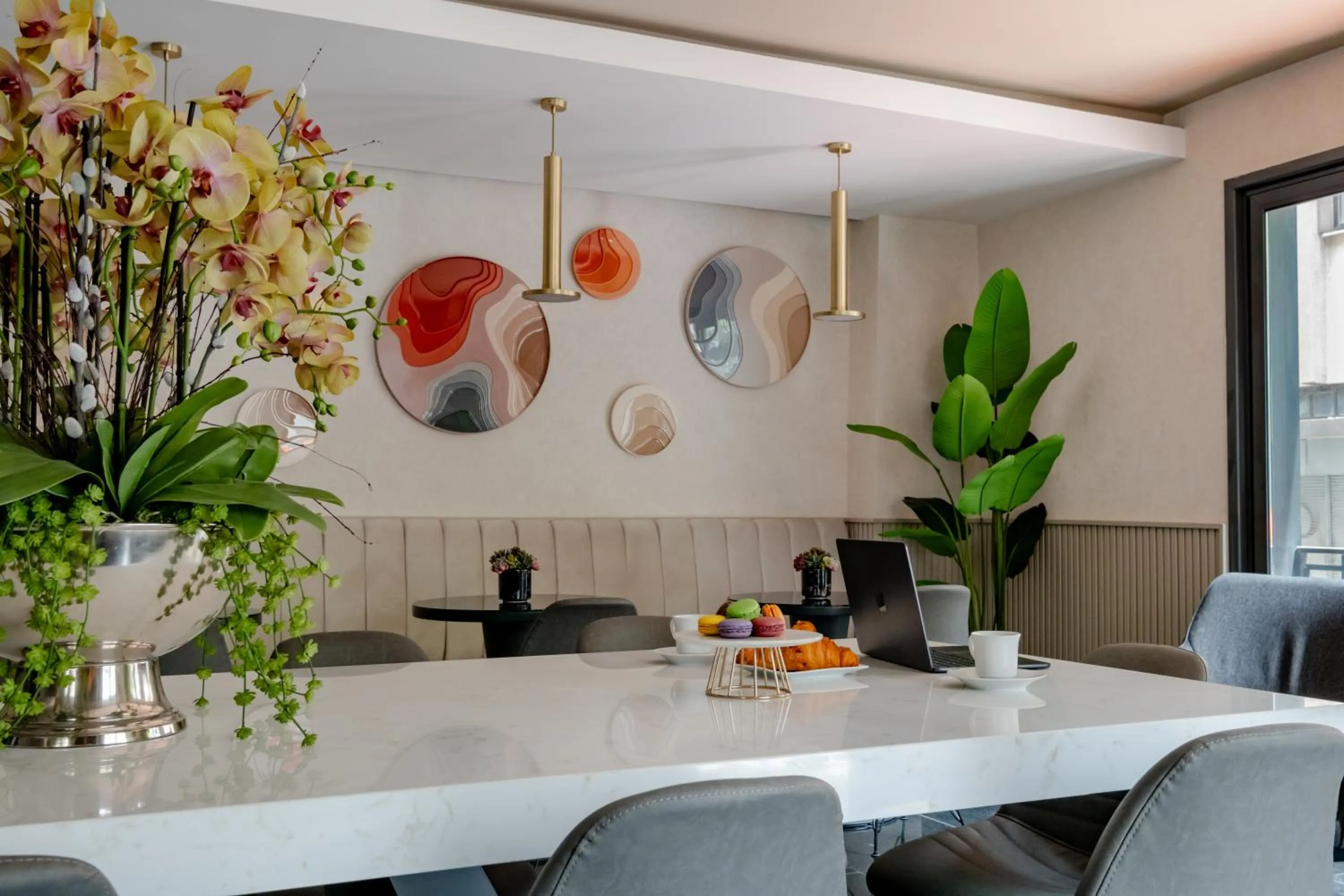 Lobby or reception in The Row Suites Taksim